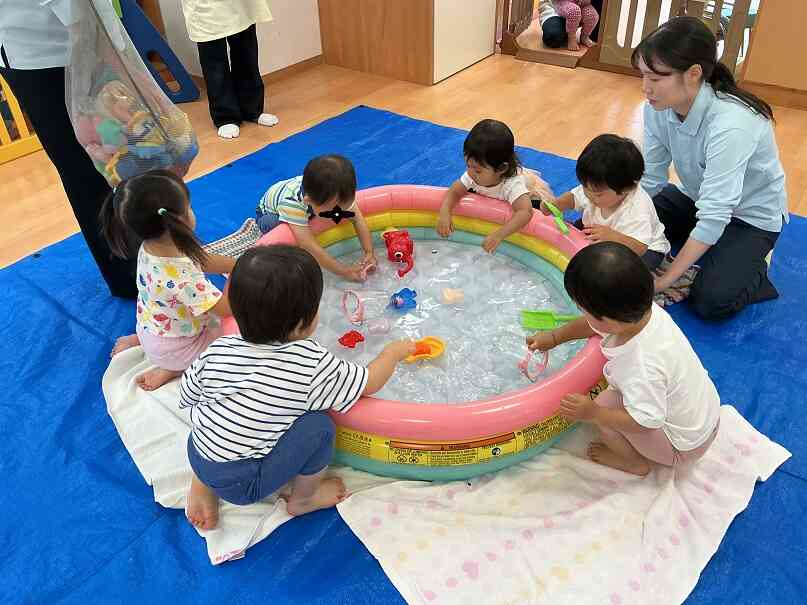 水遊び始まりました!!