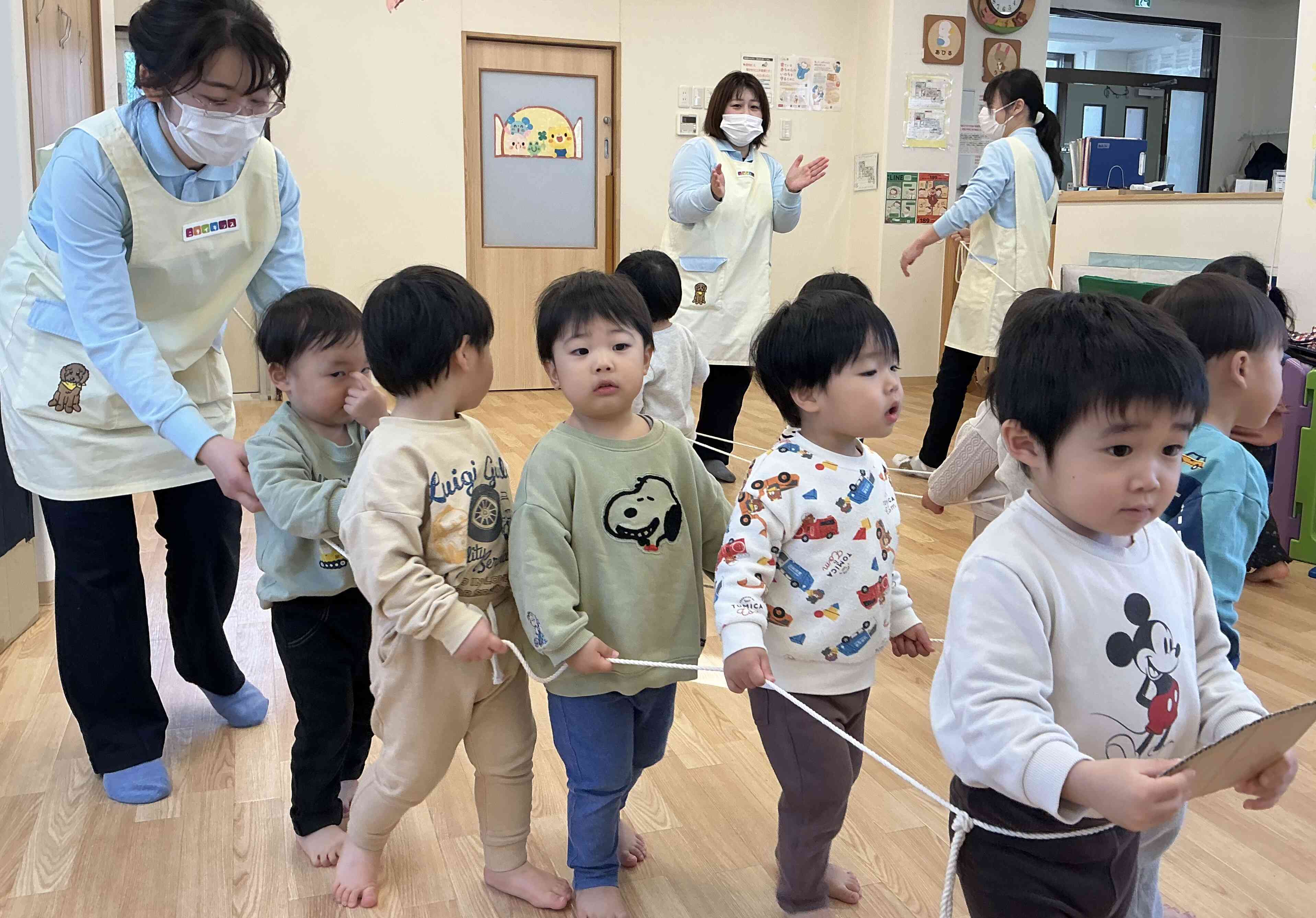 「発車しまーす!」