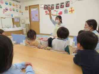 クリスマスソングで楽器あそび♪