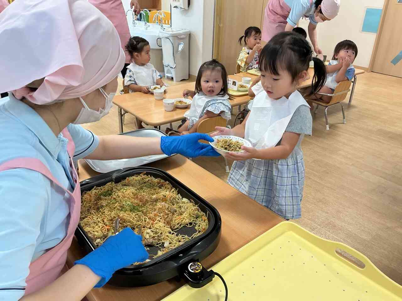 出来立ての焼きそば美味しいね!【夏祭りウィーク】