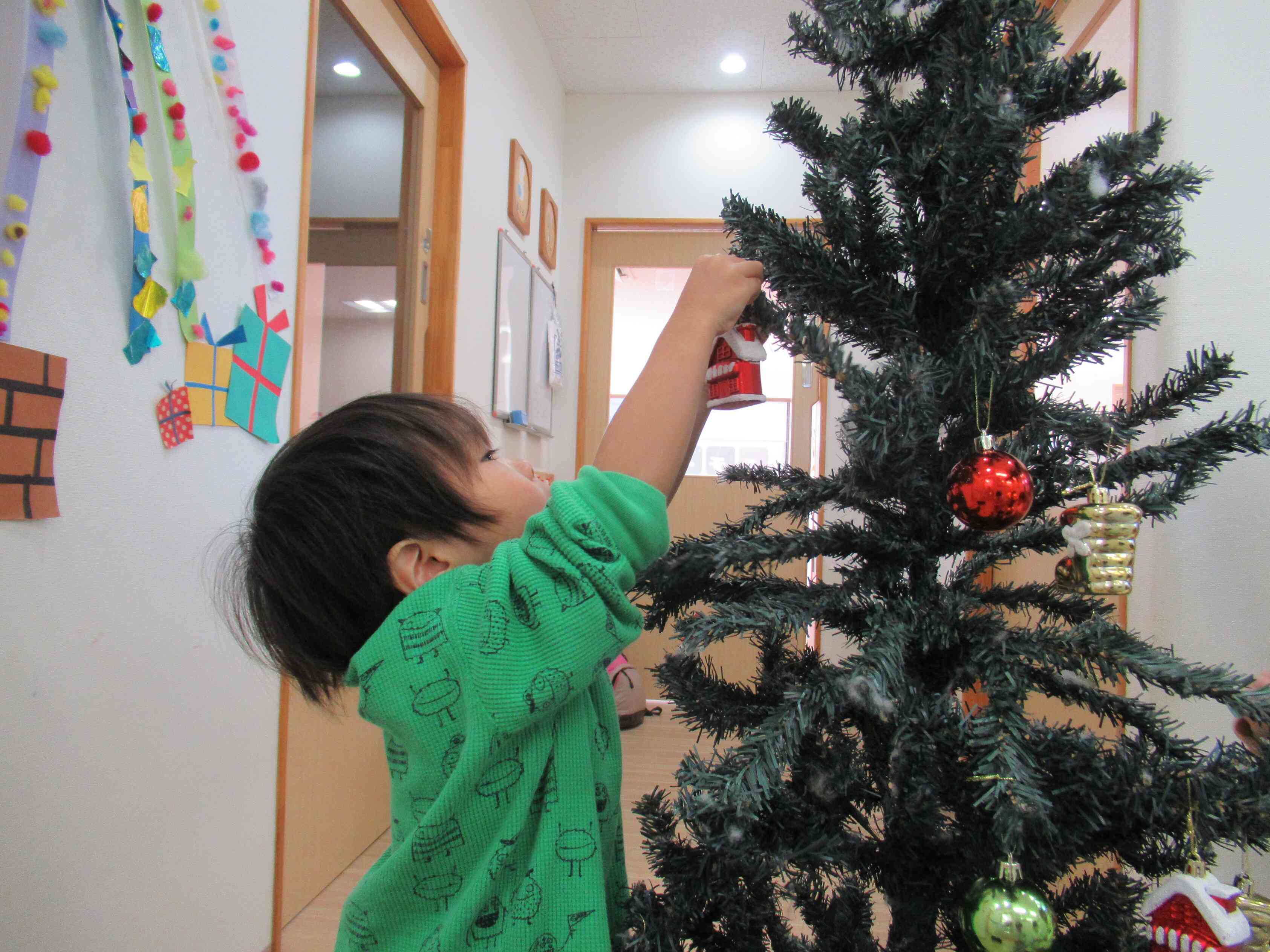 クリスマスツリーを飾ったよ