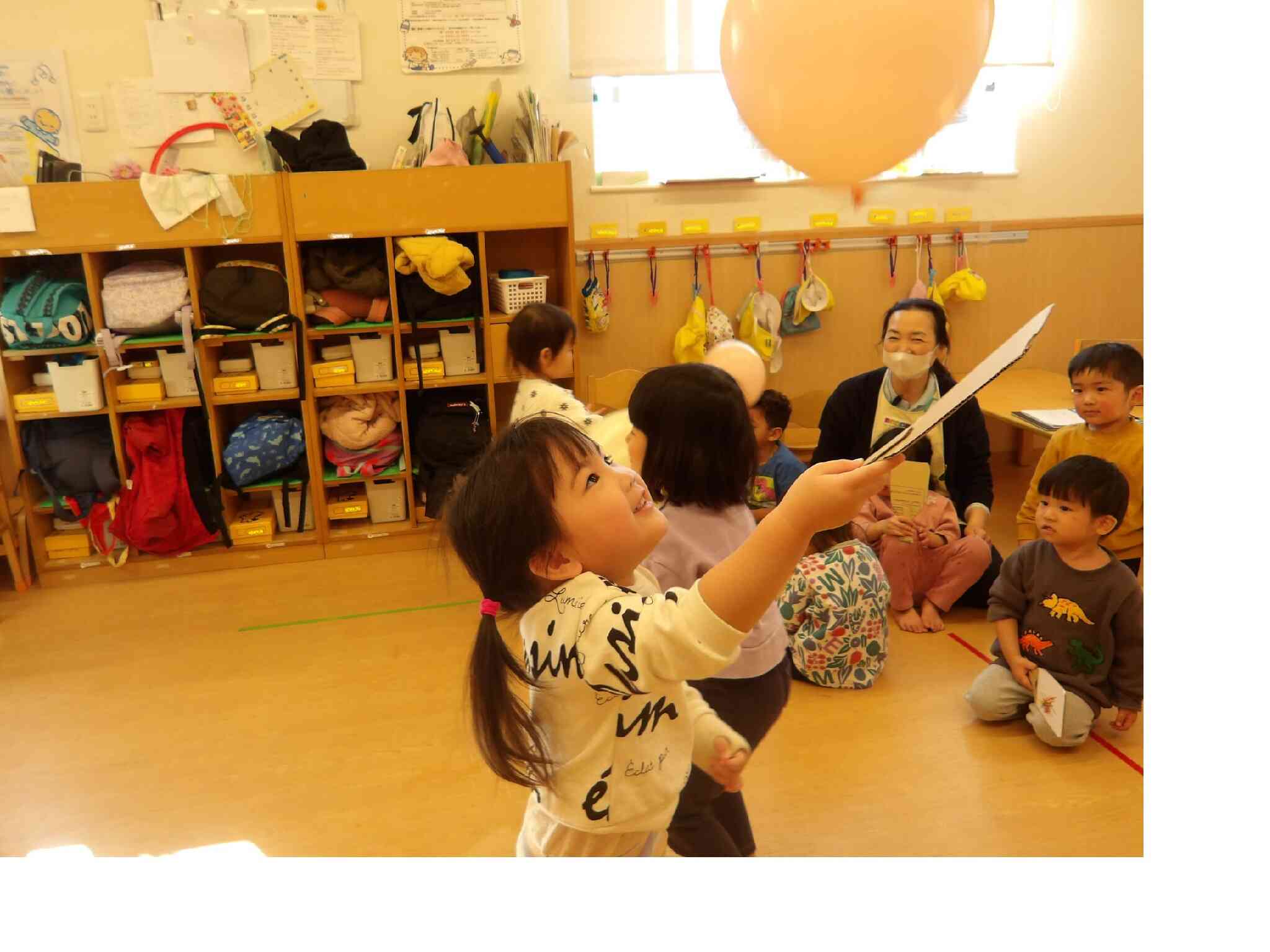 お正月あそび~2歳児 うさぎ組~