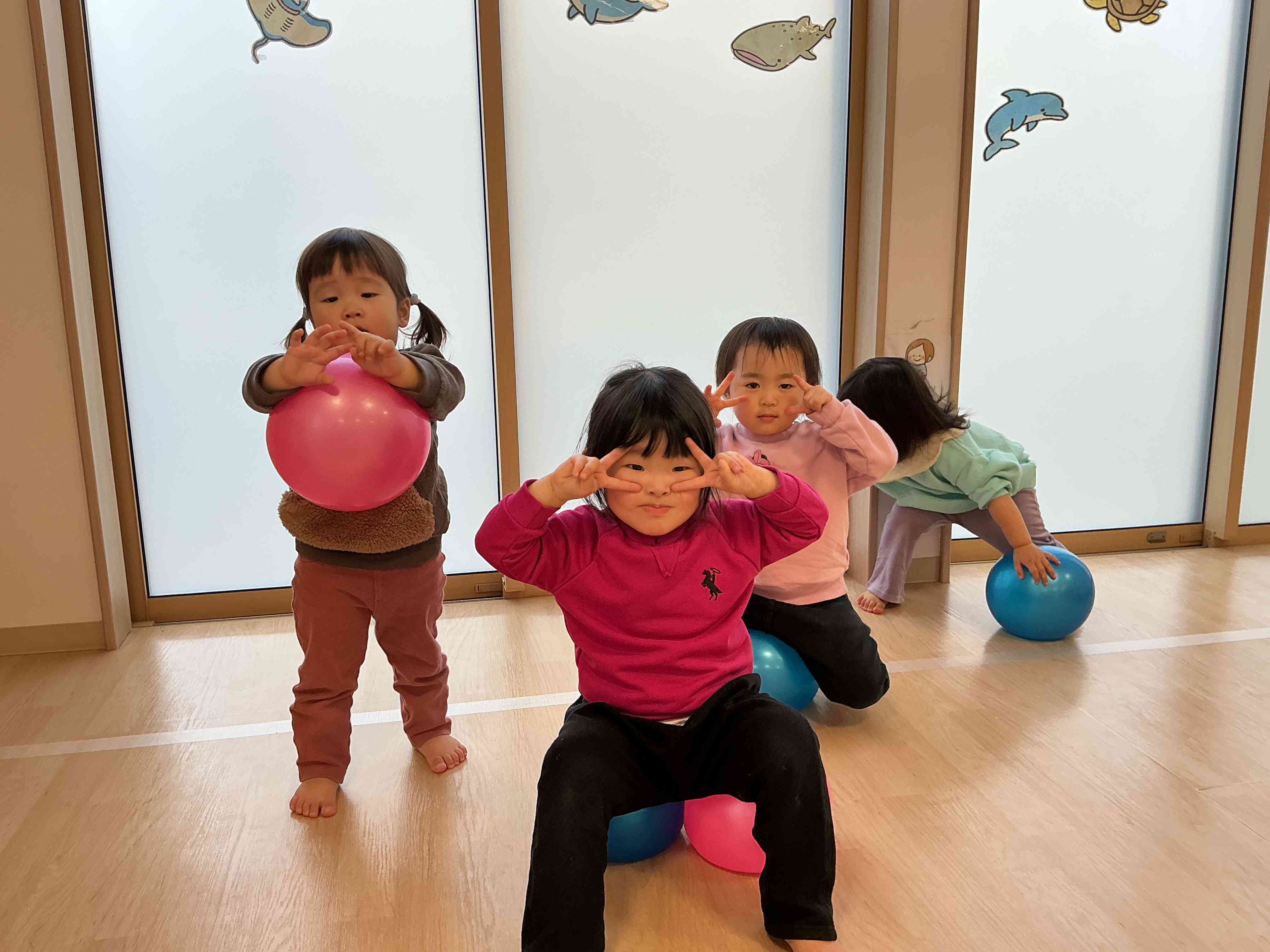 あひる組の様子(1歳児)