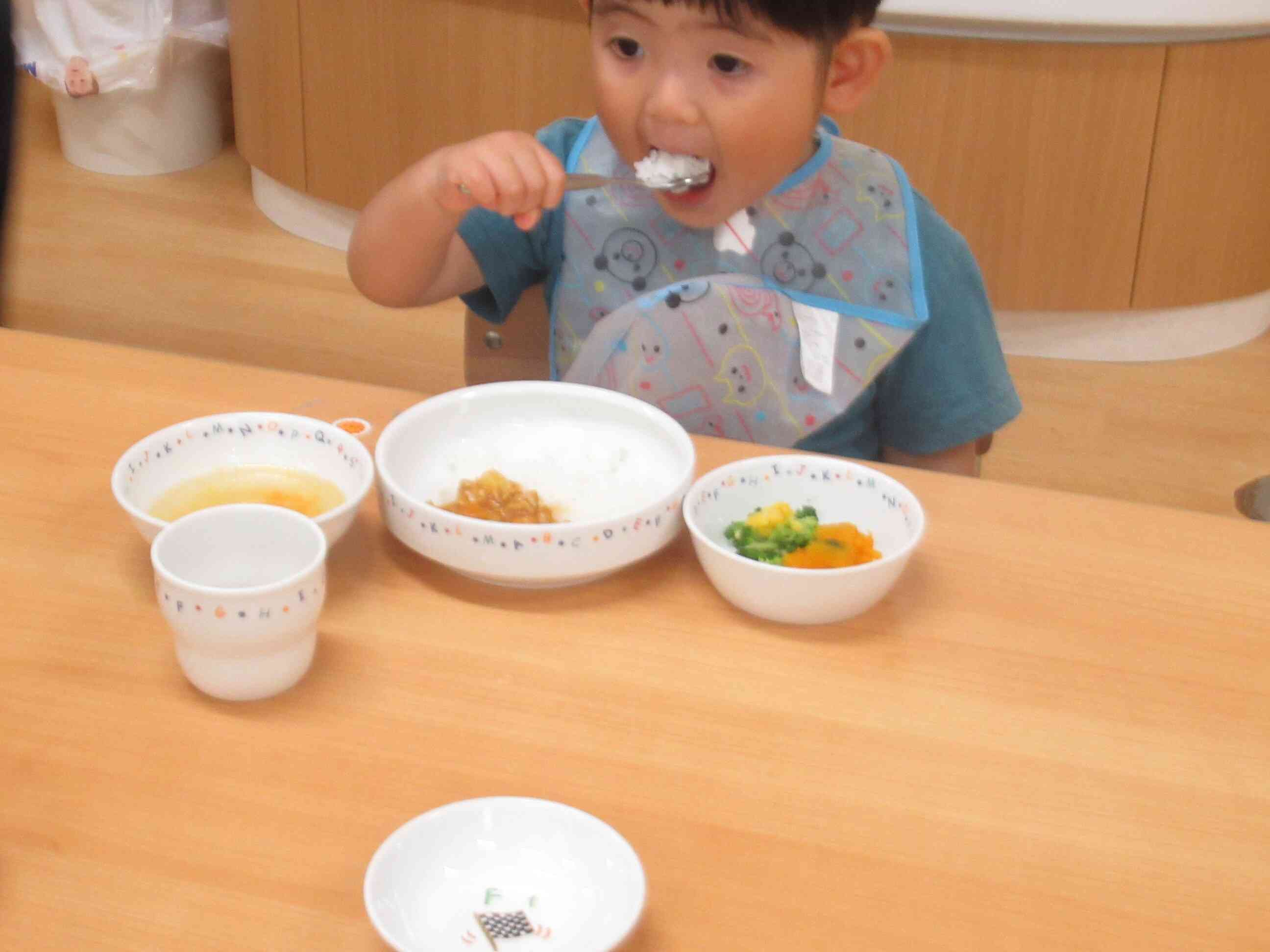 カレーライス「いただきまーす」