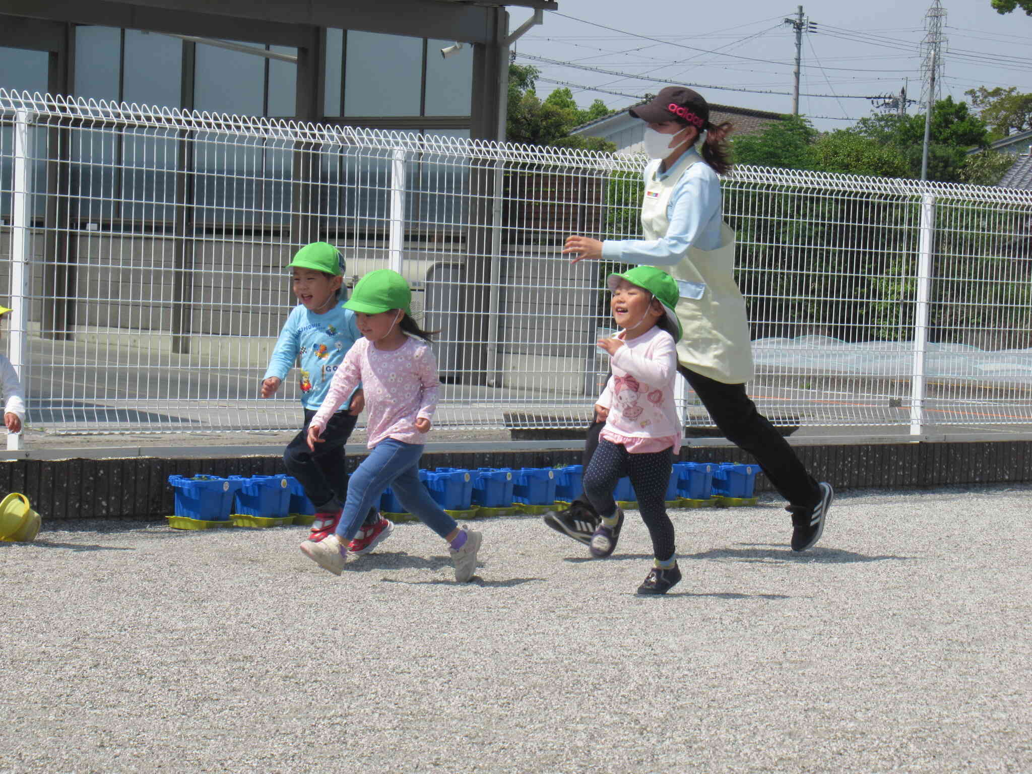ぽかぽかいいお天気☀お外遊び