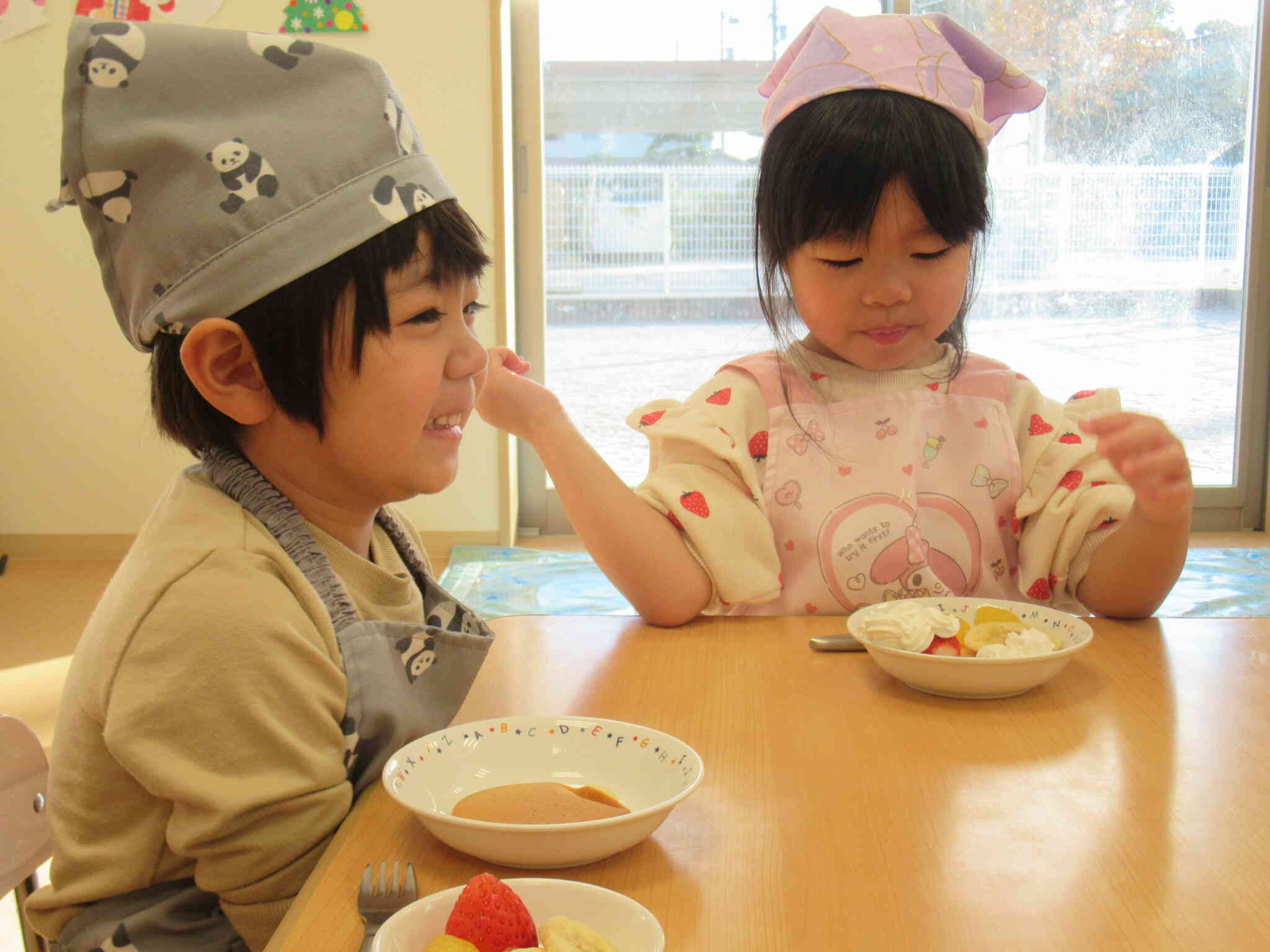 みんなで食べるとおいしいね♪