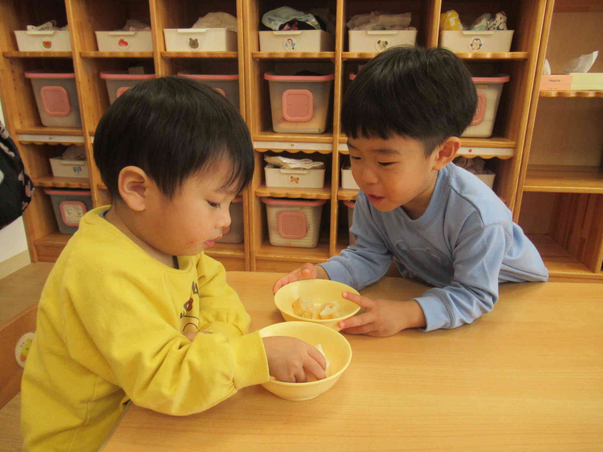 お友だちといっしょに比べっこ☆