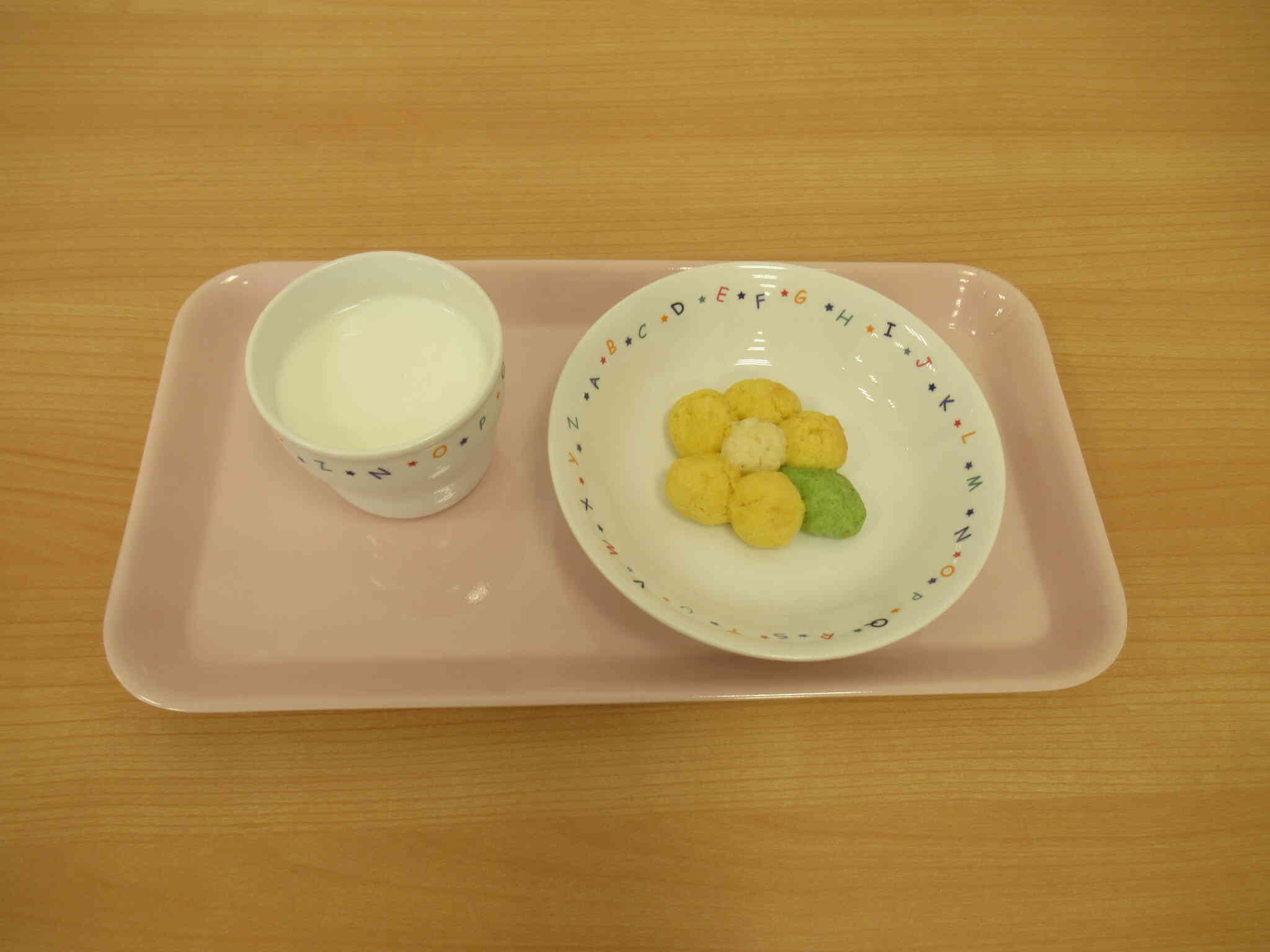 3月お誕生日会のおやつ