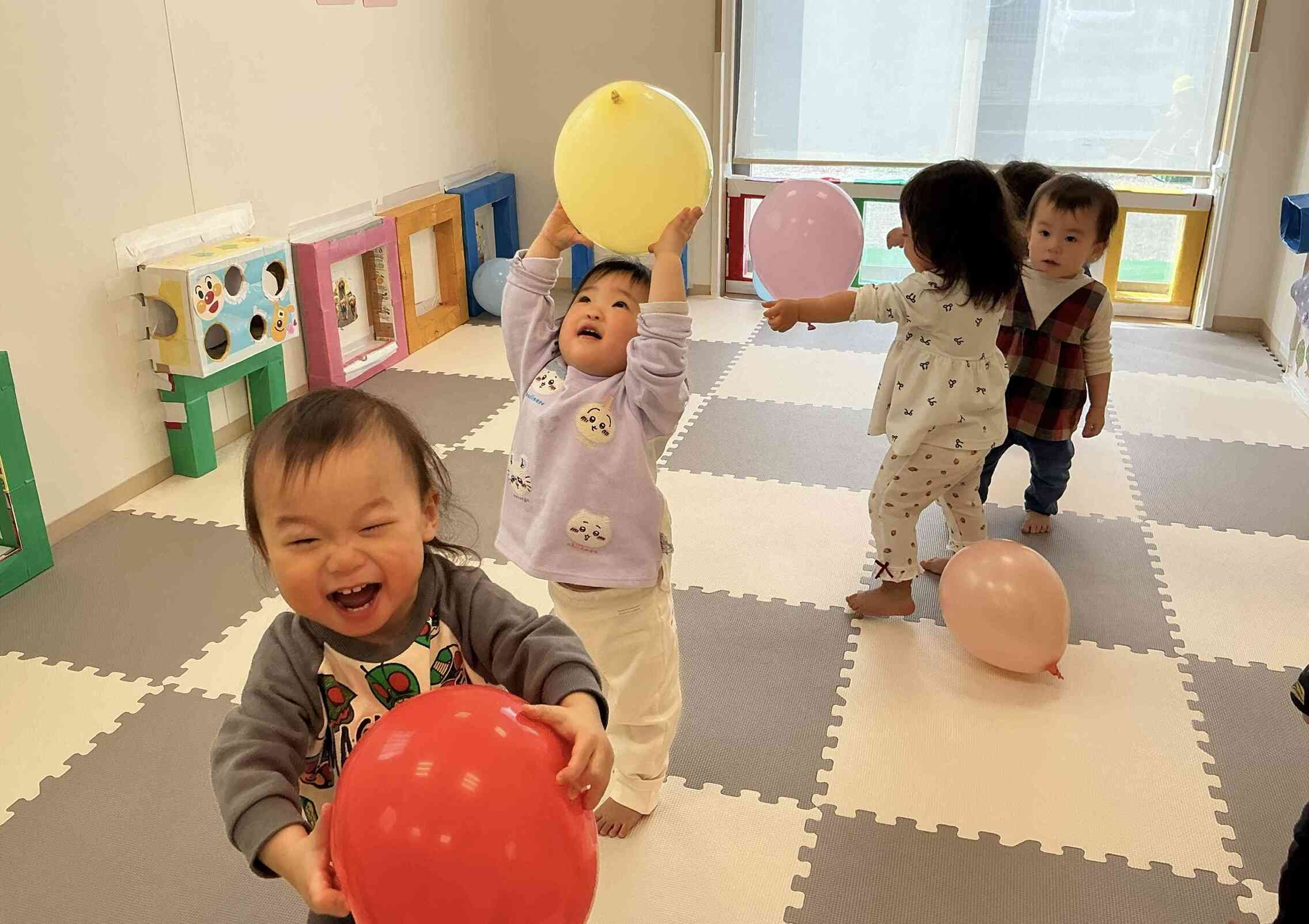 カラフルな風船がいっぱい⭐︎