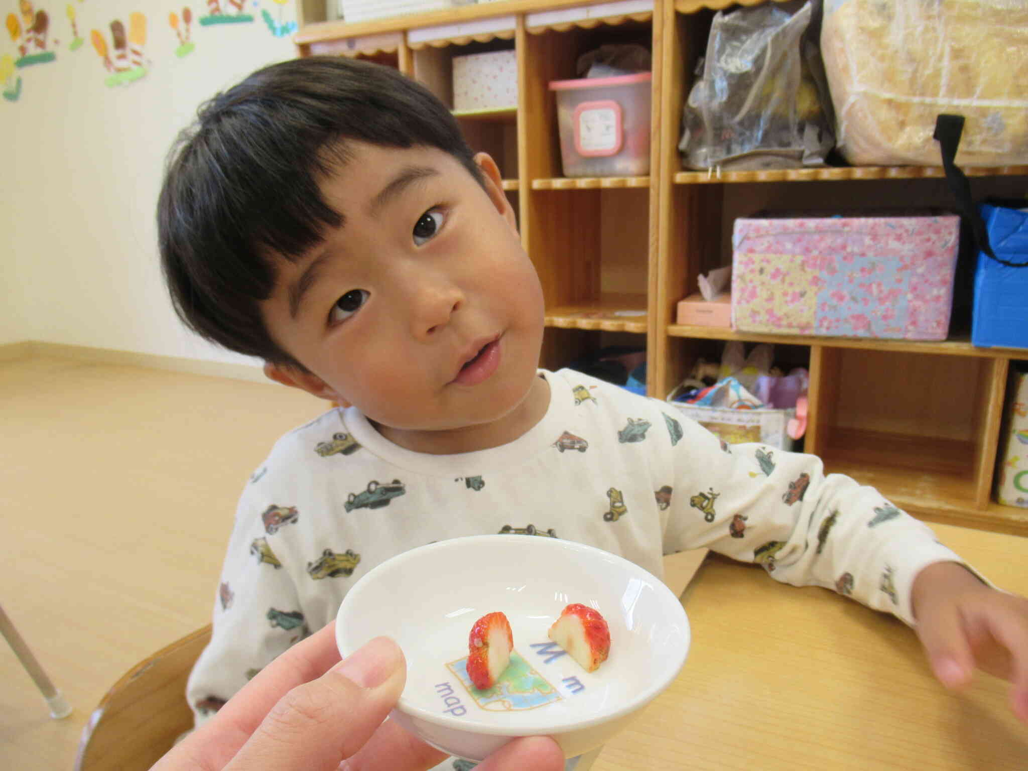 どれにしようかな・・・これに決めた！！いただきま〜す！！！