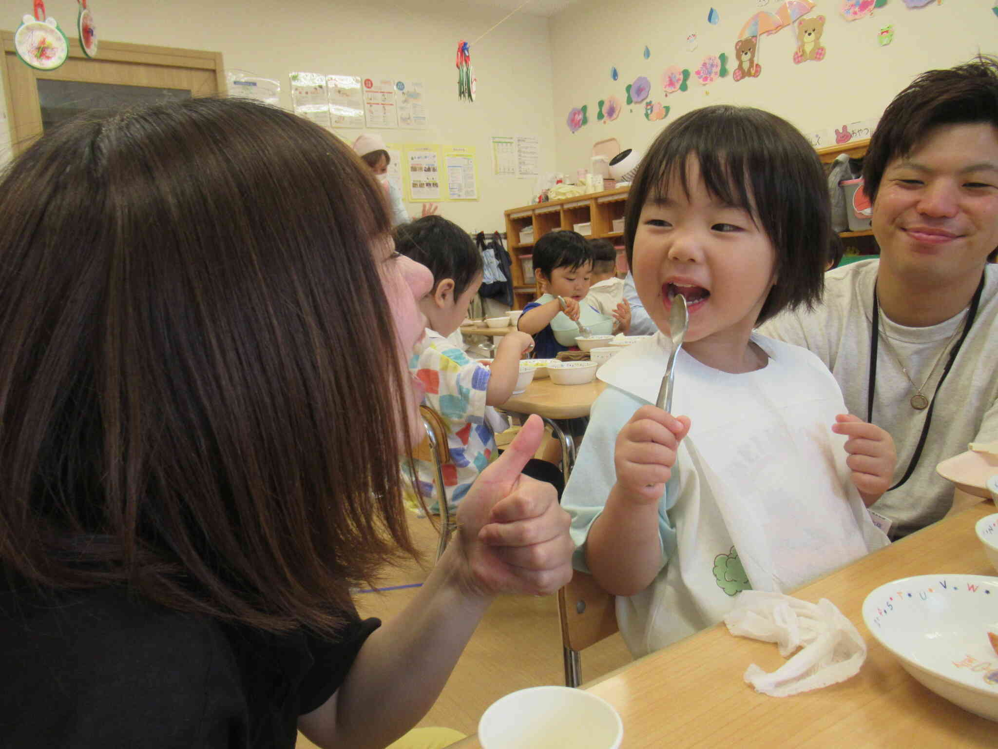 保育参観日②～給食おいしいんだよ～