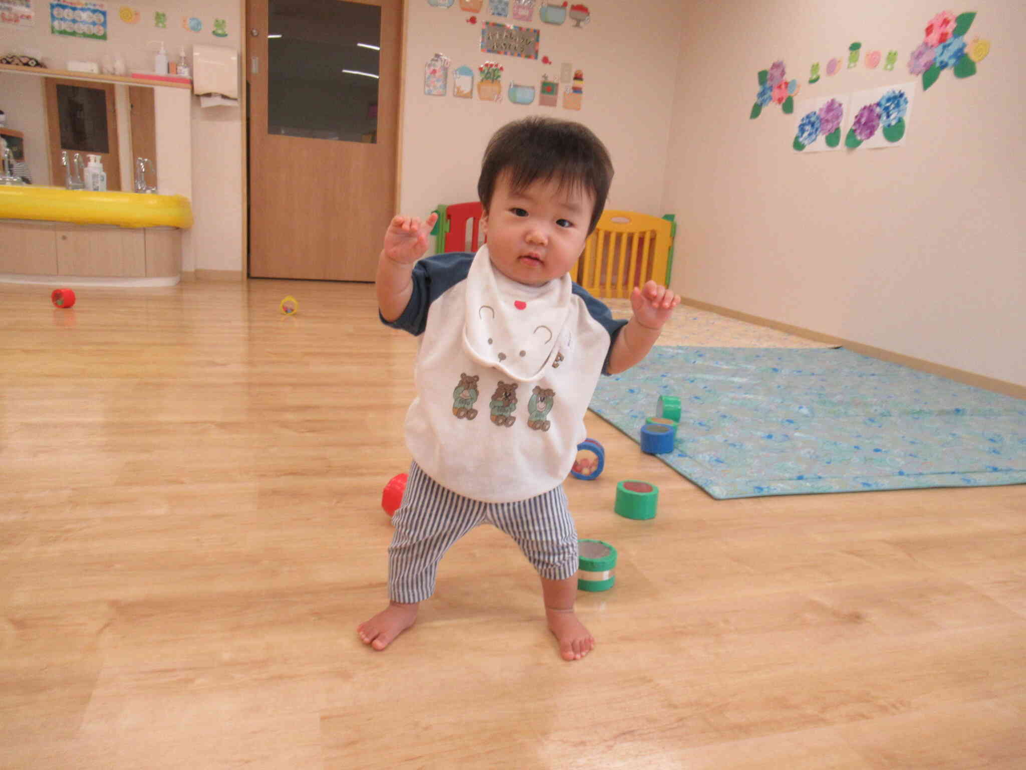 たっちができたよ！！ほら！！この得意がおがかっこいいね！見える世界が違うね～！