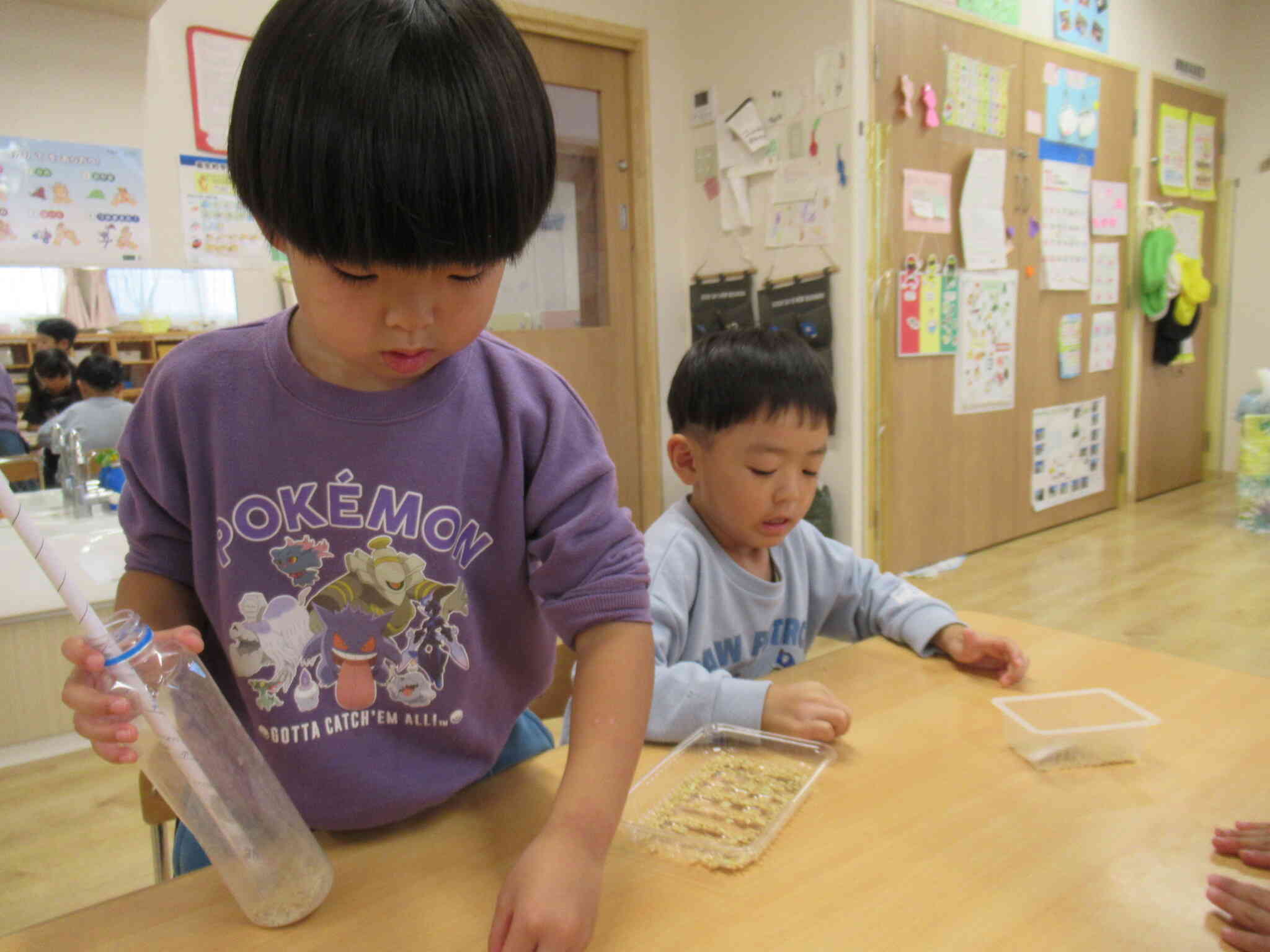 お米のもみ殻をとって玄米にしよう！！