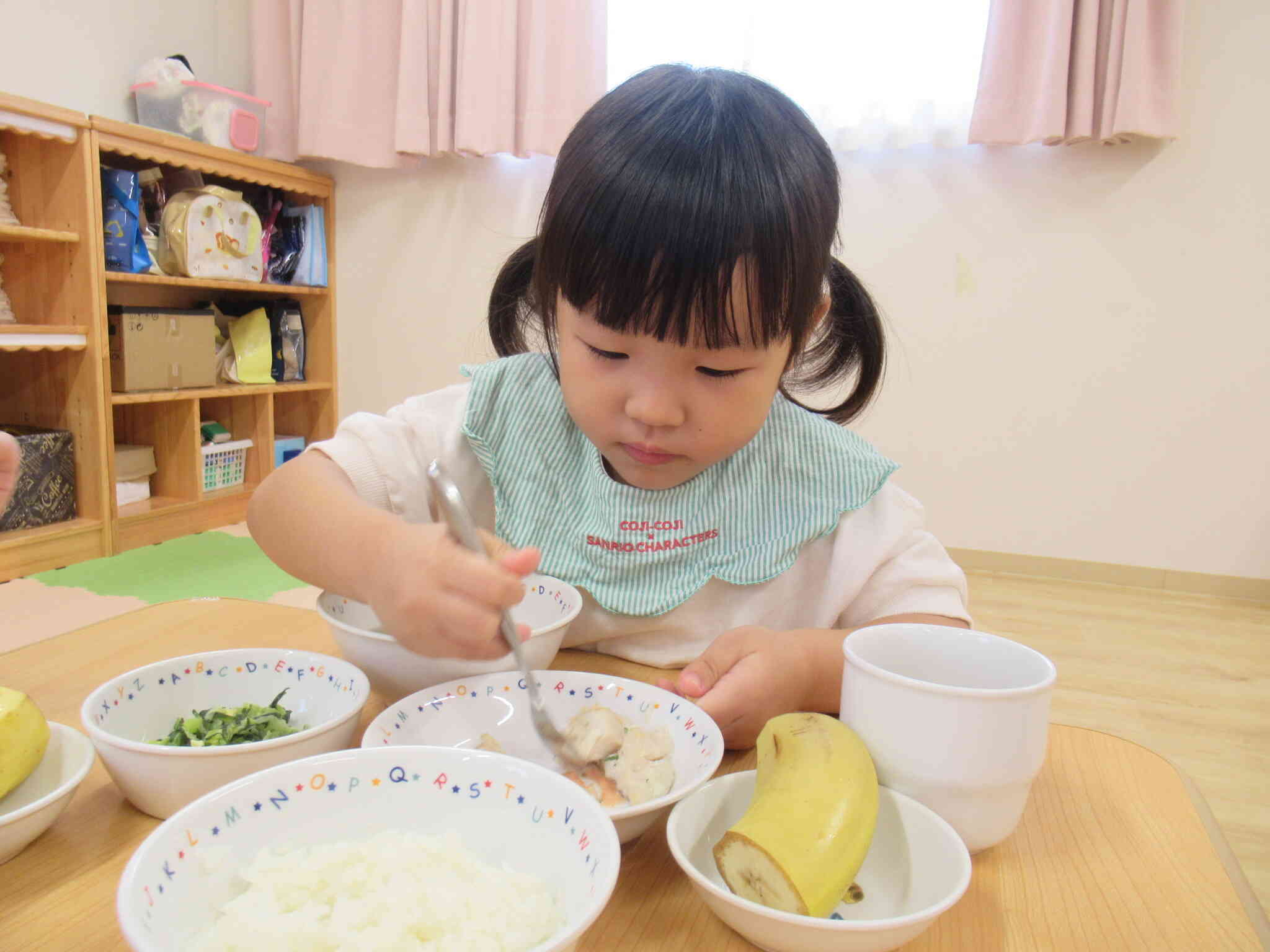 給食おいしいね～♡