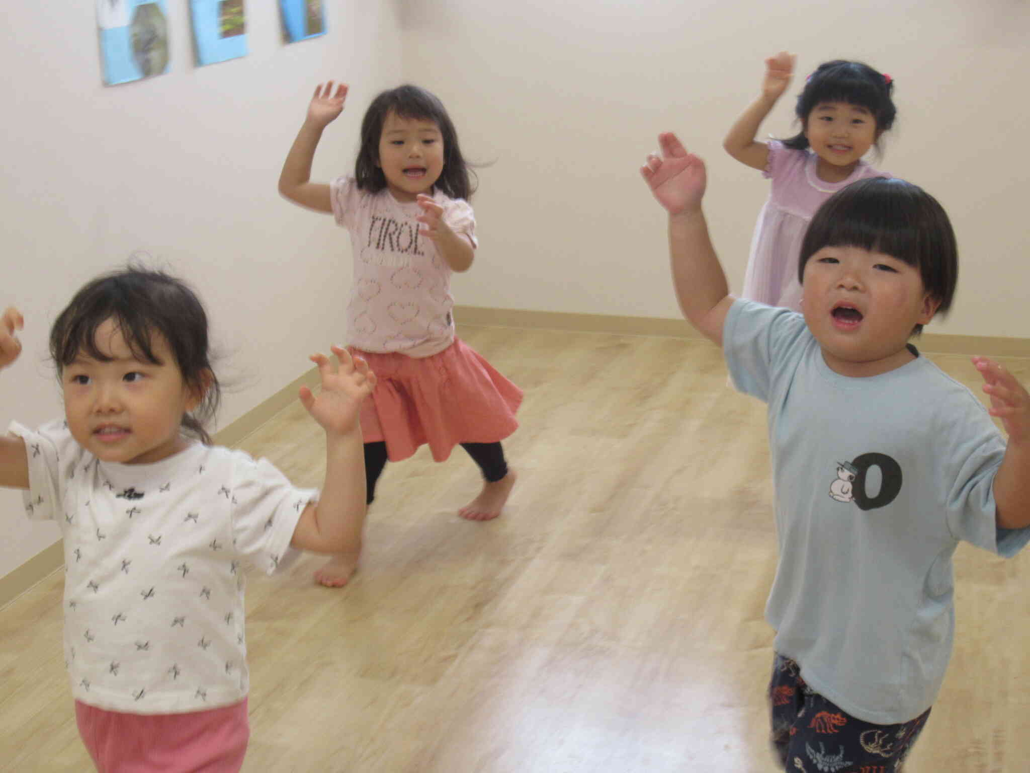 うさぎ組さんでも阿波踊りが大ブーム！きりん組さんにも負けないくらい大きな声で「やっとさー！やっとやっと！」とやる気満々です♡