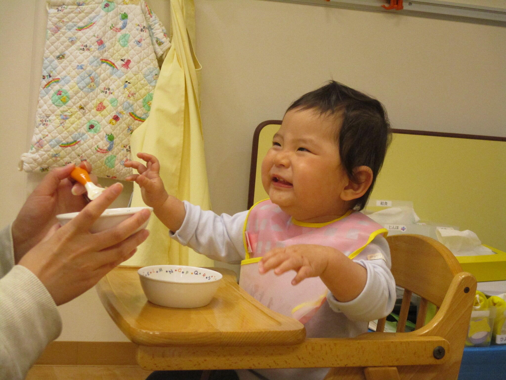 食べている時の笑顔が素敵です。