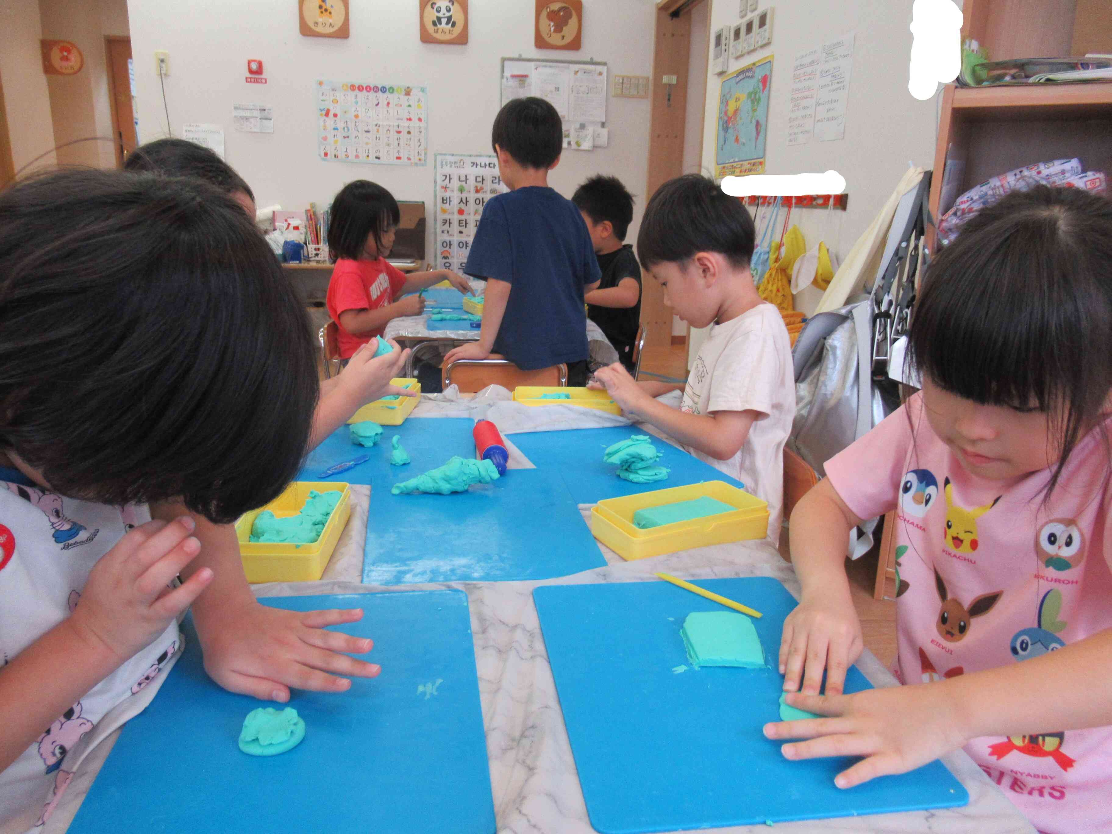 5歳児 粘土遊び｜ニチイキッズ曙橋保育園｜ニチイキッズ