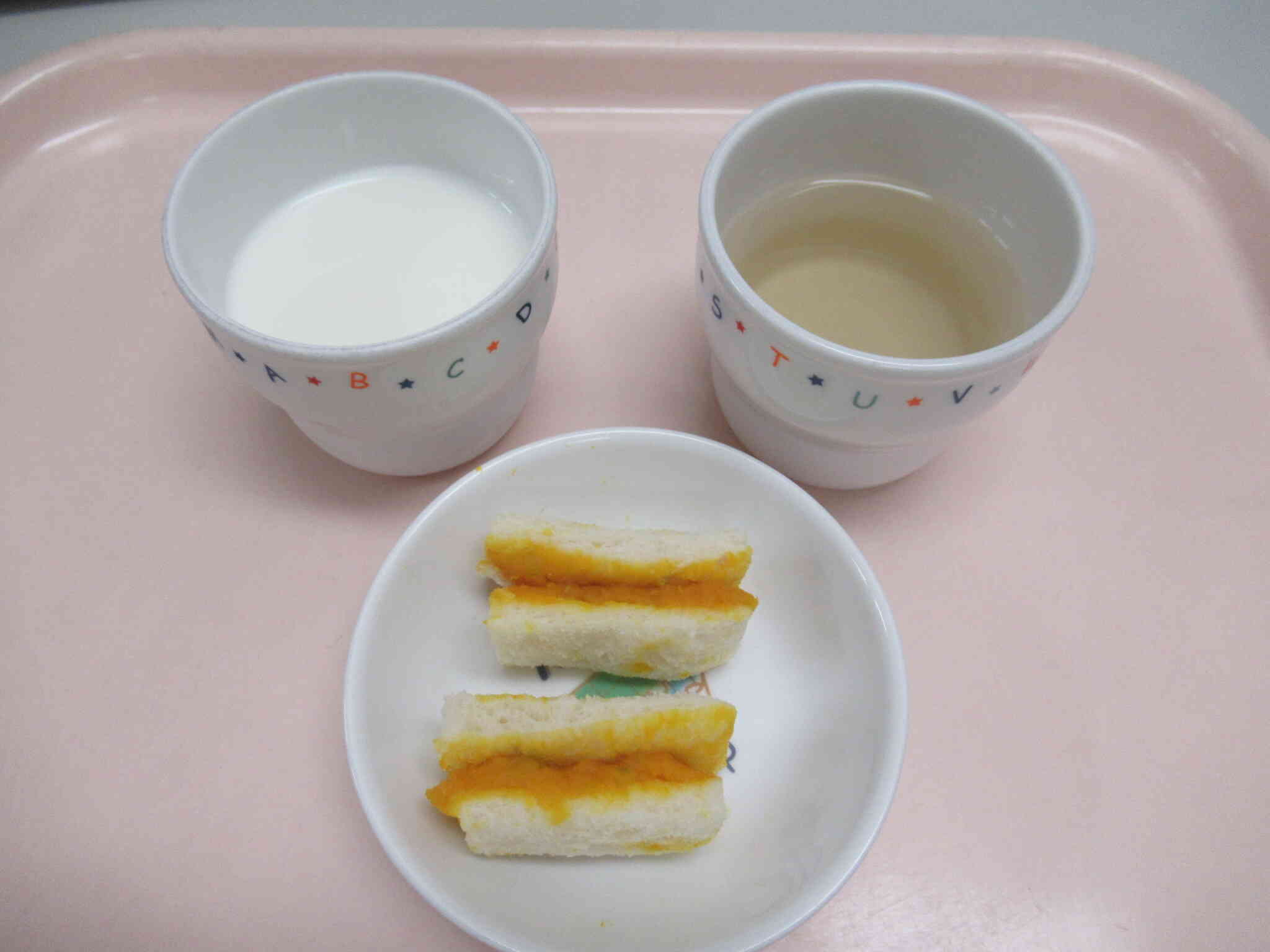 6月10日　午後のおやつ