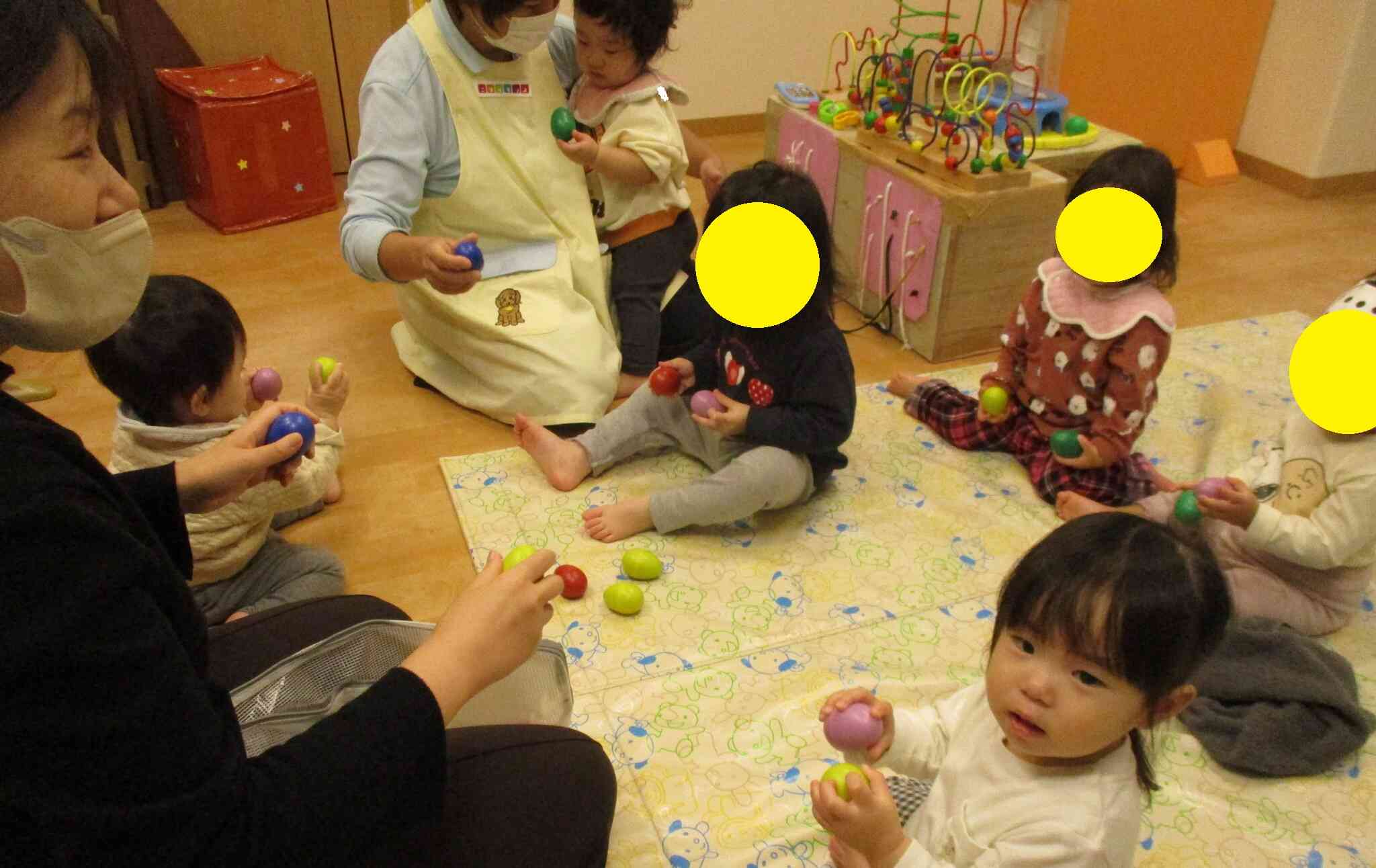 ０歳児　リトミックが始まりました！