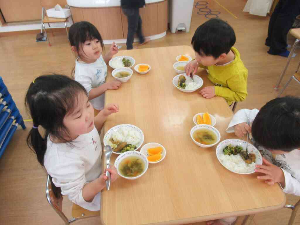 人気の献立～さばのカレー煮