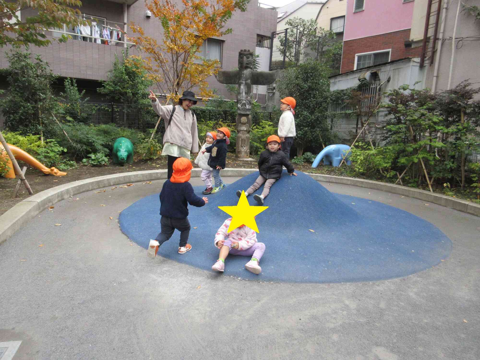 見たことない遊具がたくさん！