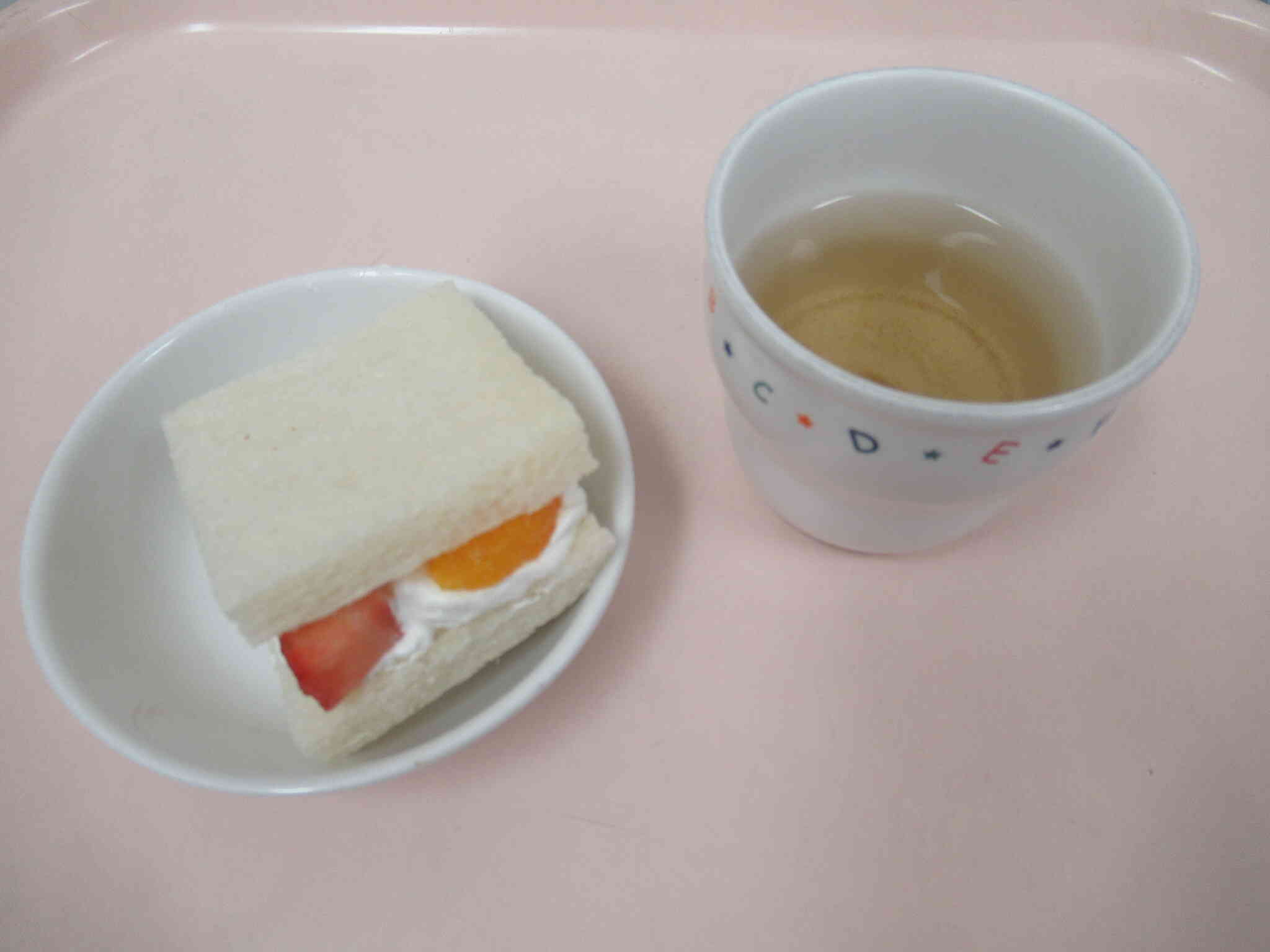 2月20日　午後のおやつ