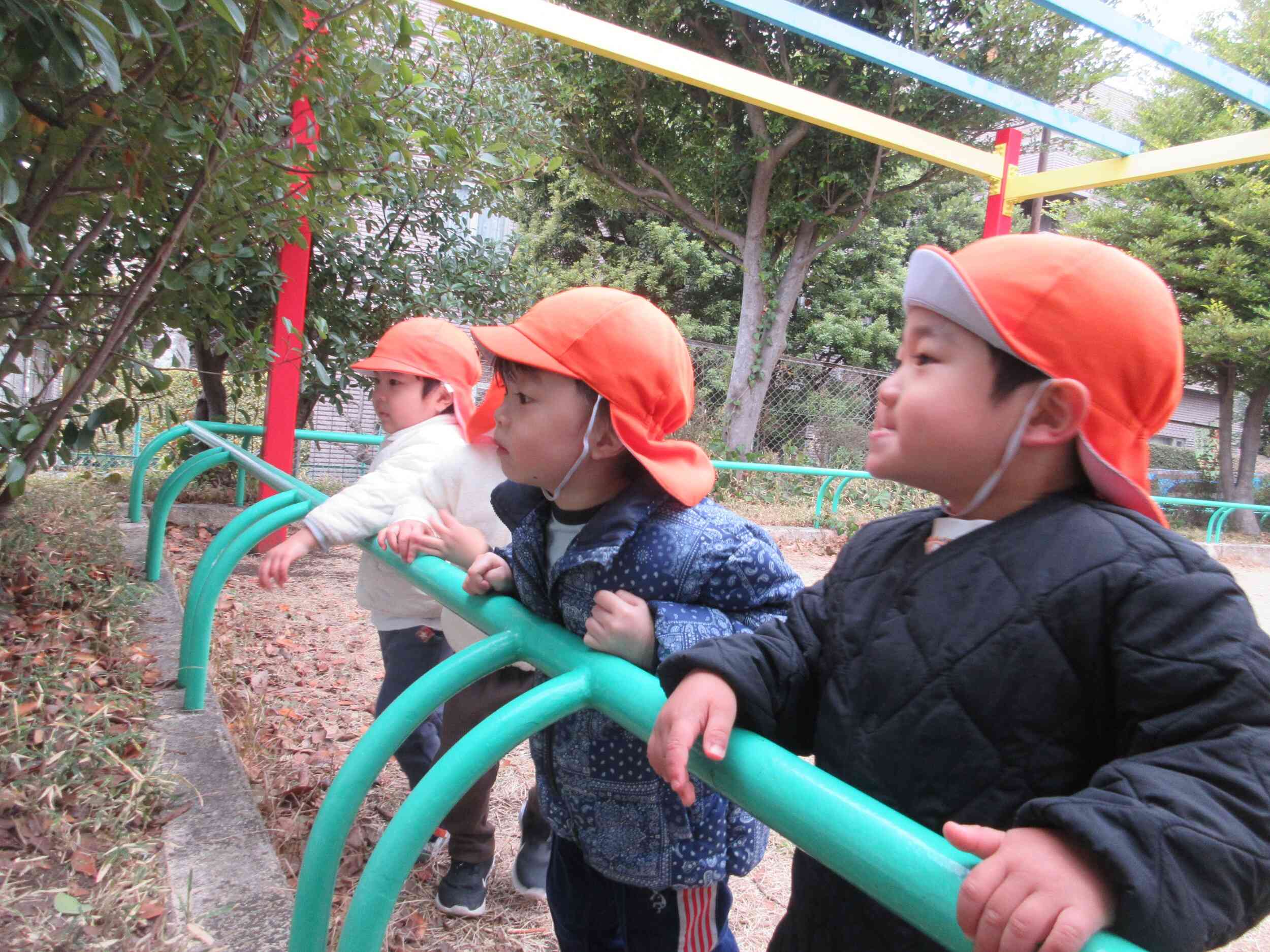 わ～、クレーン車だ！