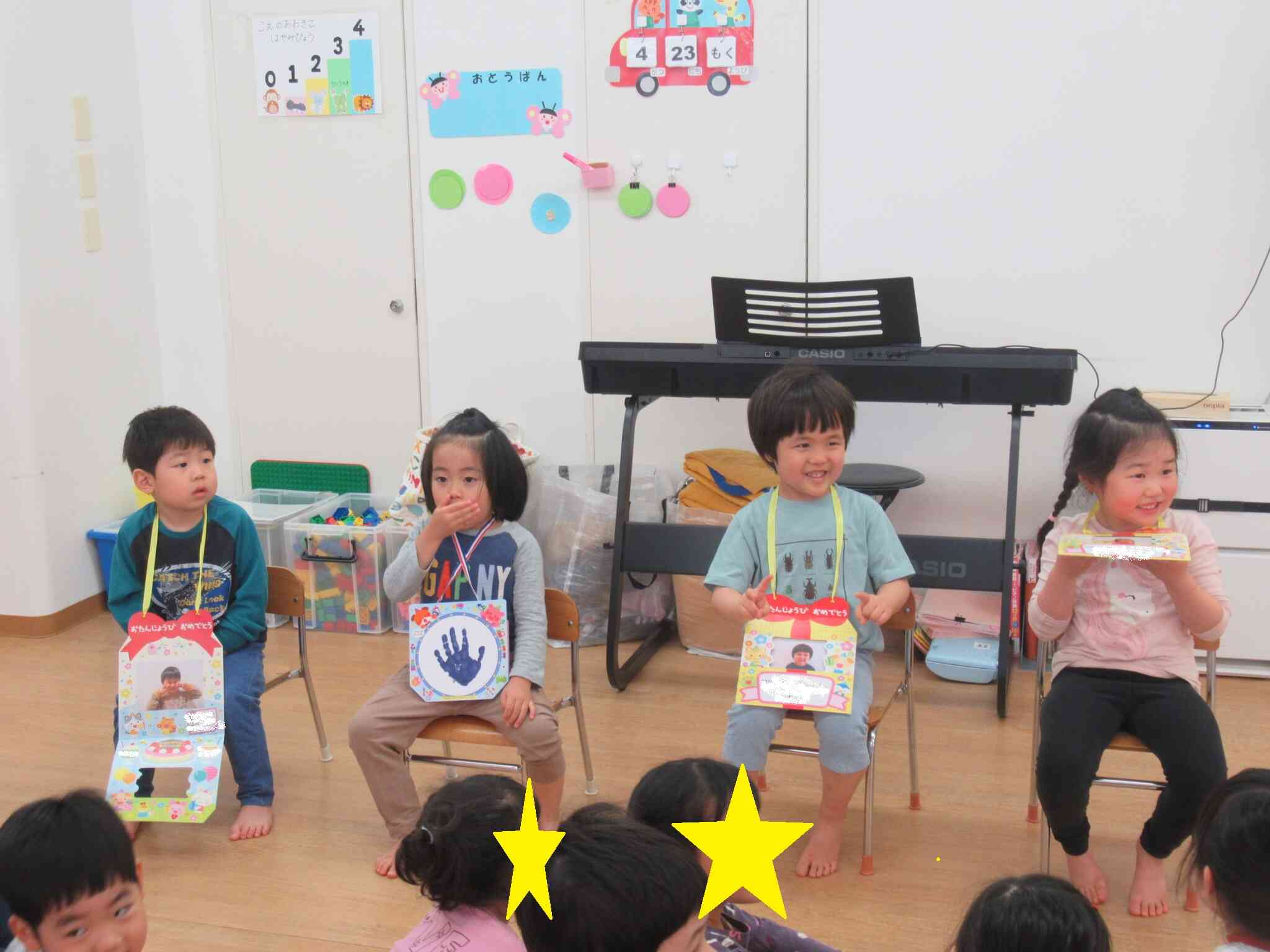 幼児棟　3歳児、4歳児、5歳児お誕生日会