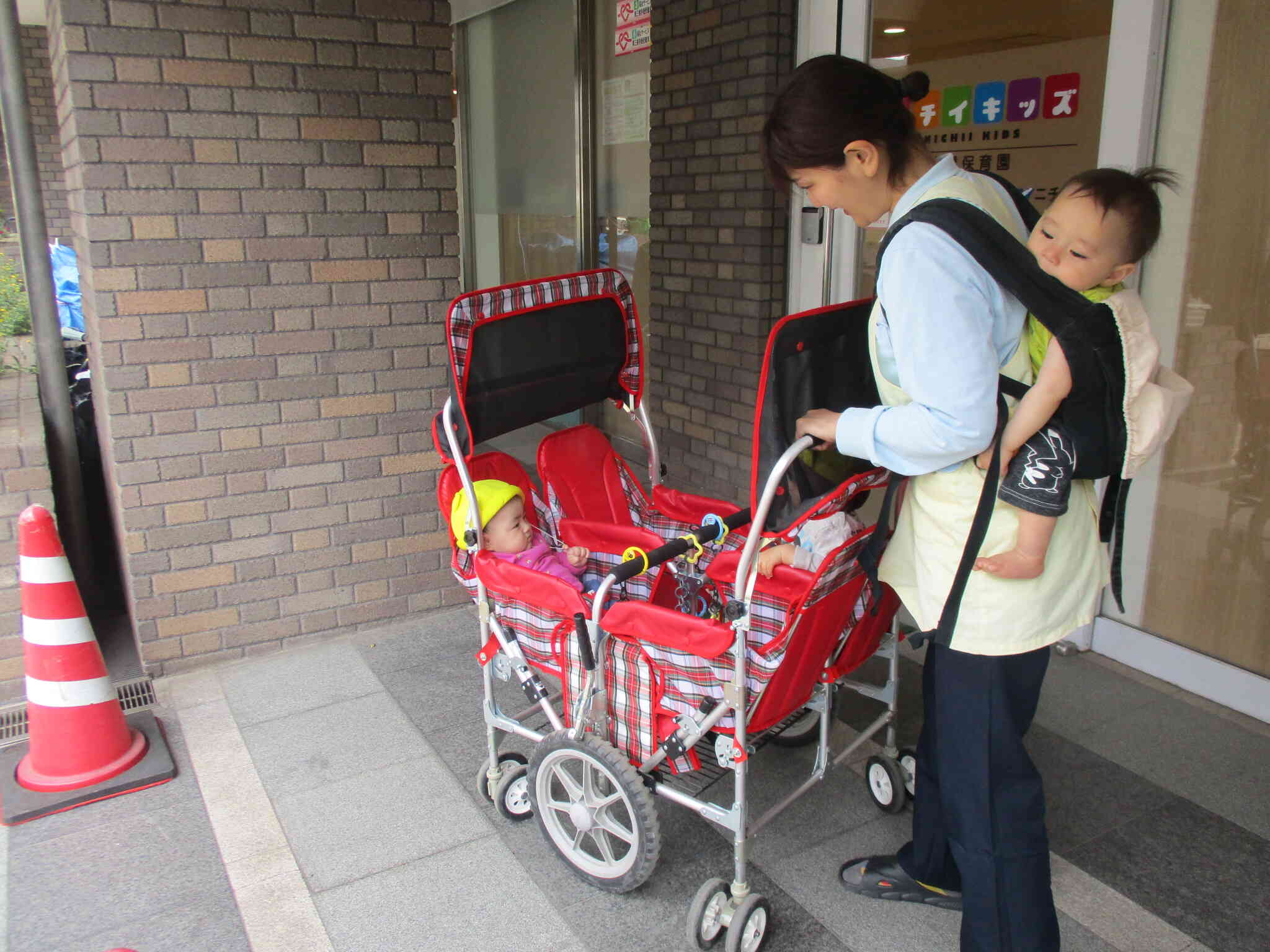 0歳児　ならし保育始まりました。