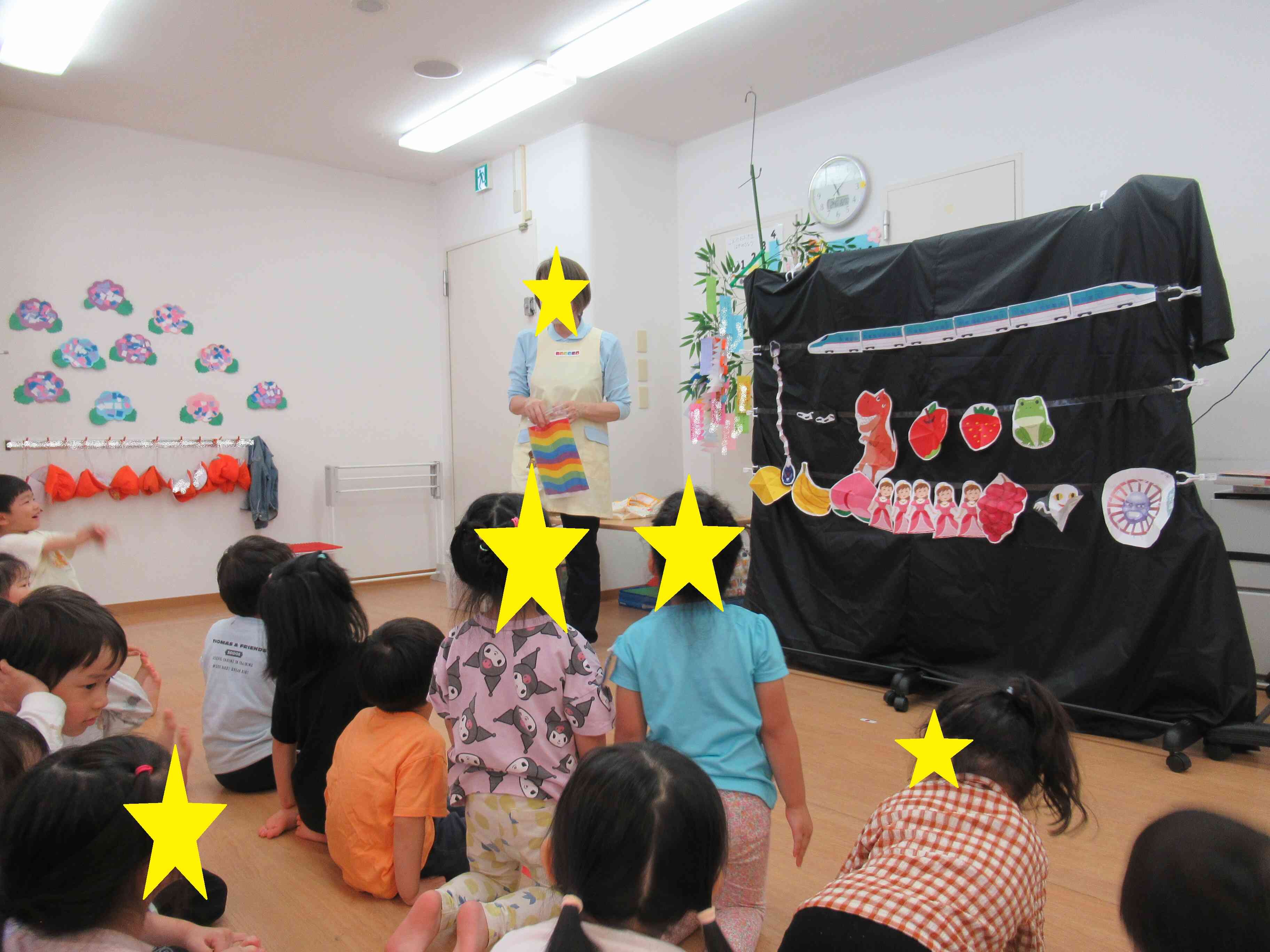 おたのしみ会　　3歳、4歳、5歳　幼児棟