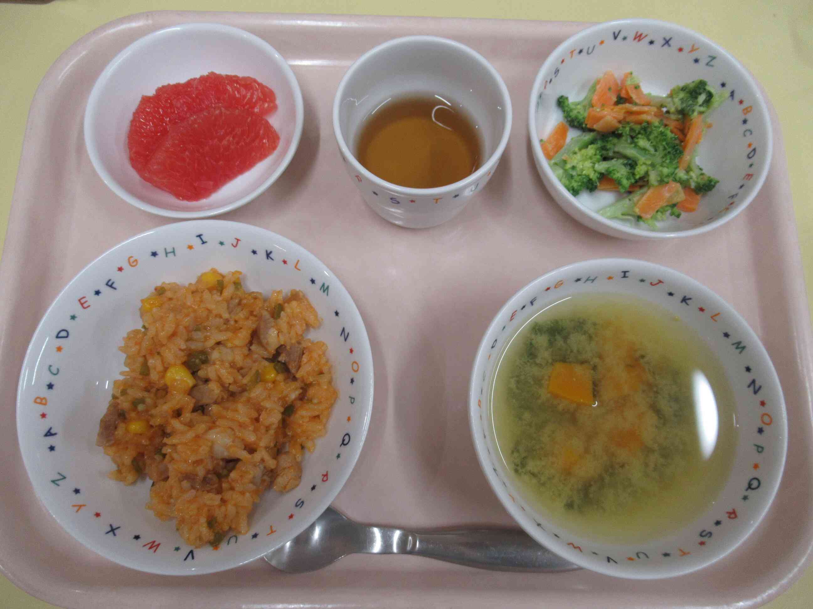6月12日(木)の昼食です。