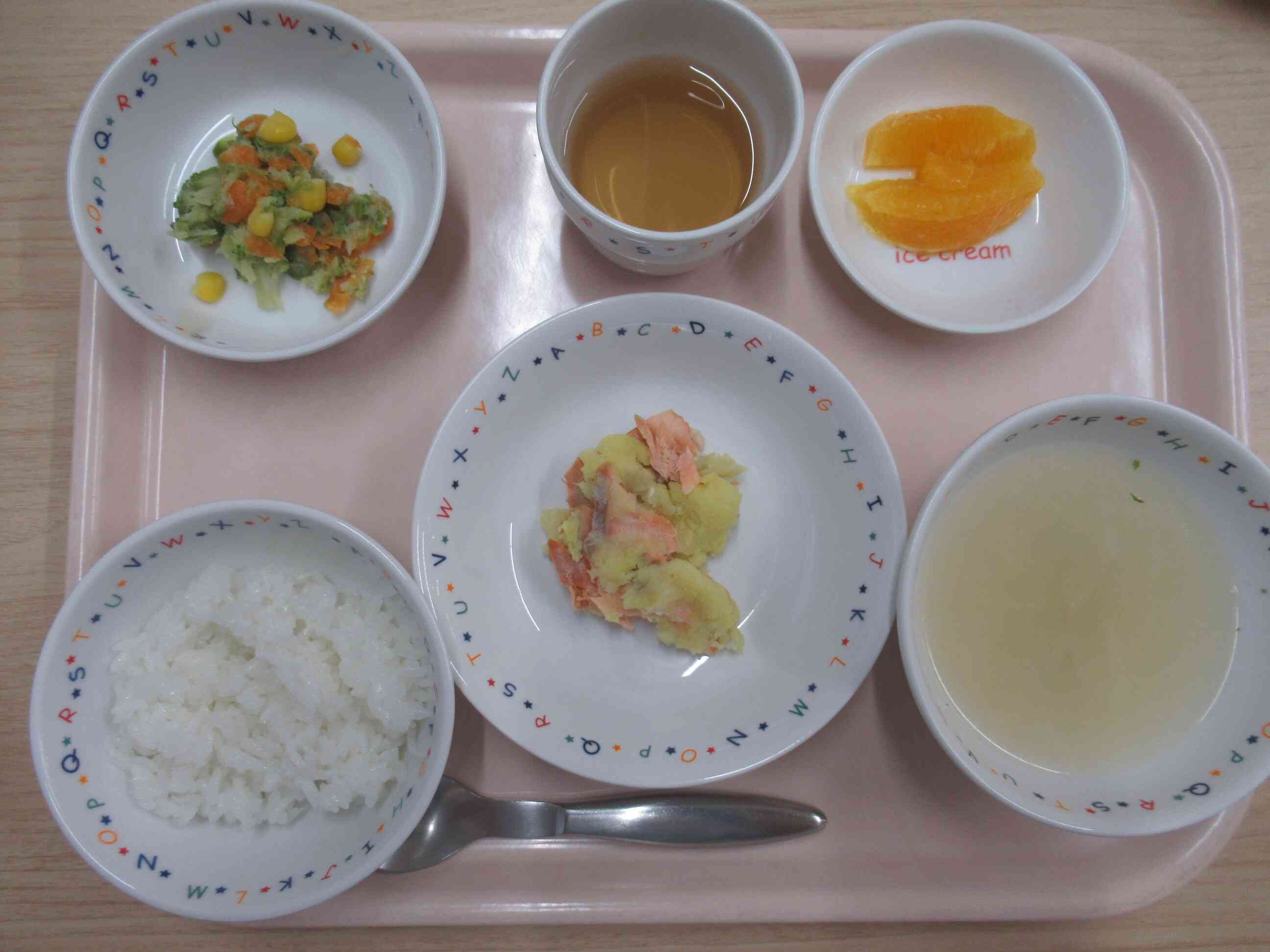 6月23日(月)の給食です。