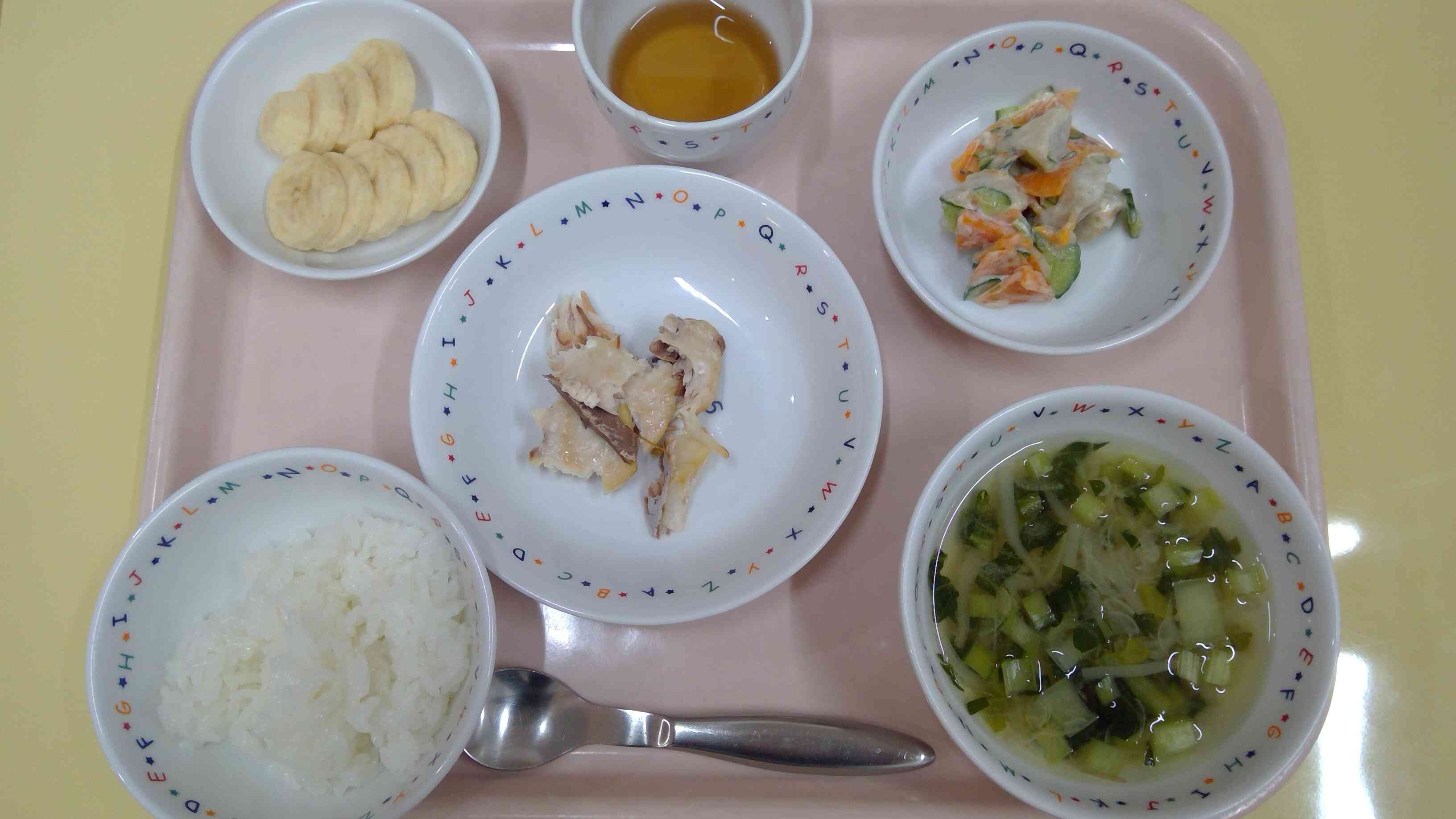 10月22日(水)の昼食です。