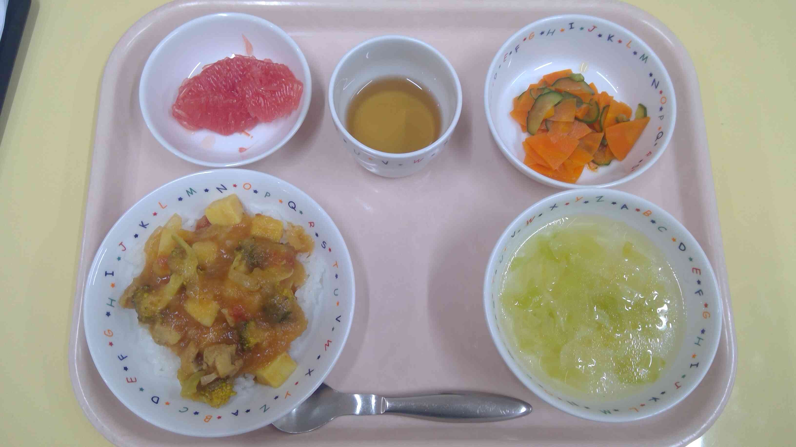 10月27日(月)の昼食です。