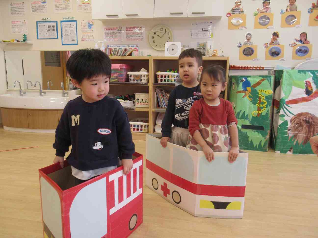 先生の説明をしっかり聞くよ！