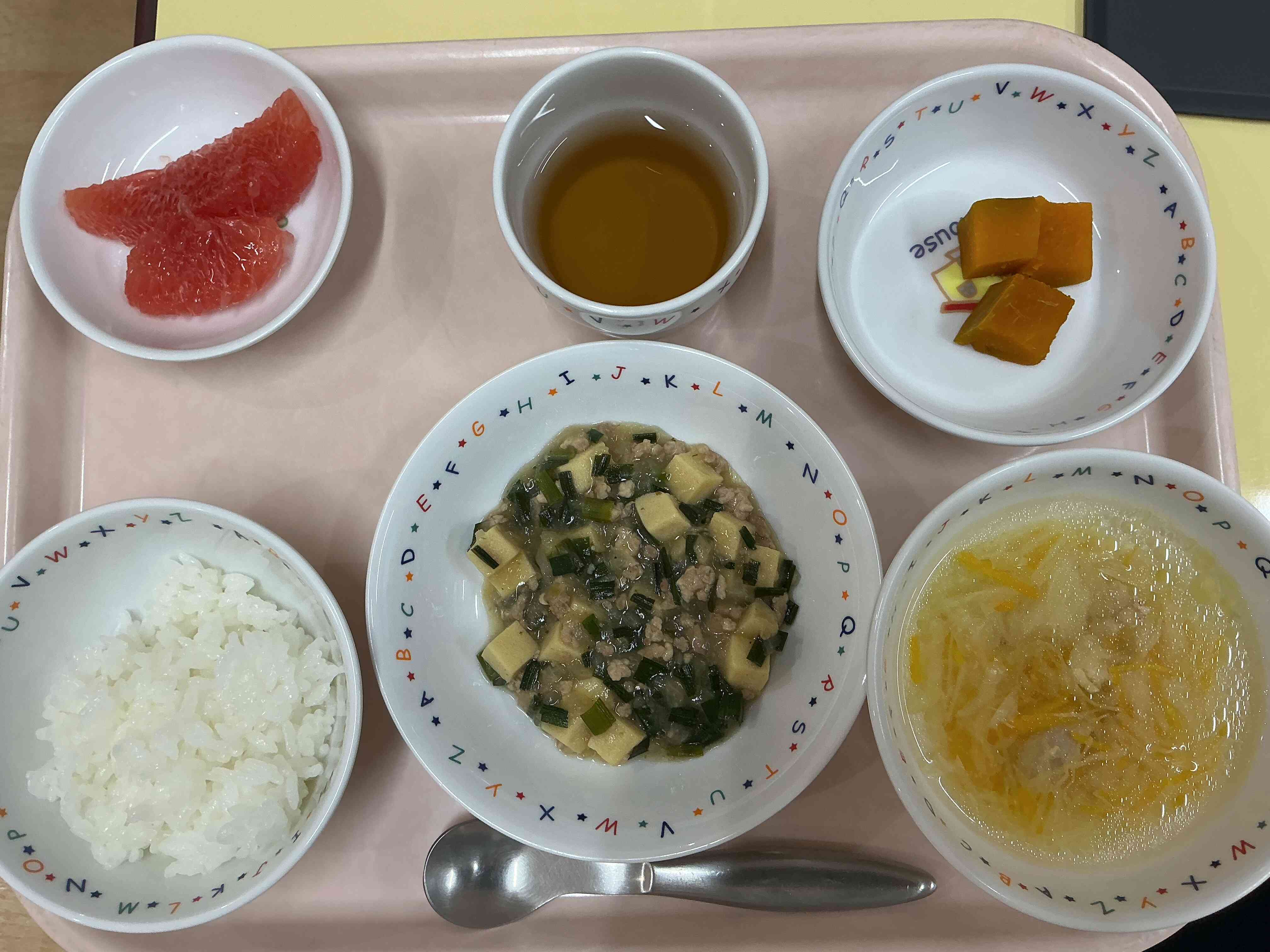 7月27日(月)の昼食です。