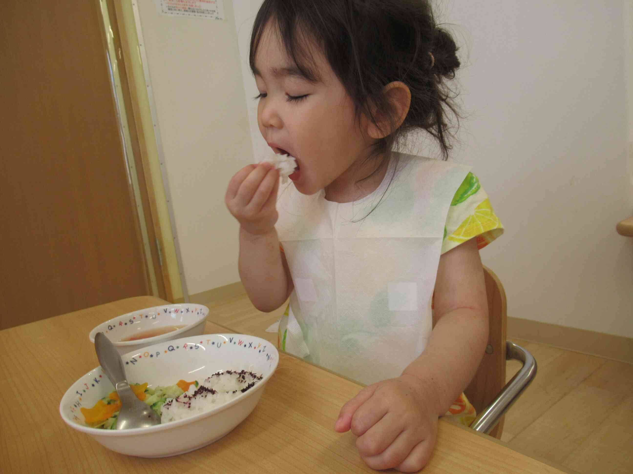ごはん美味しいな