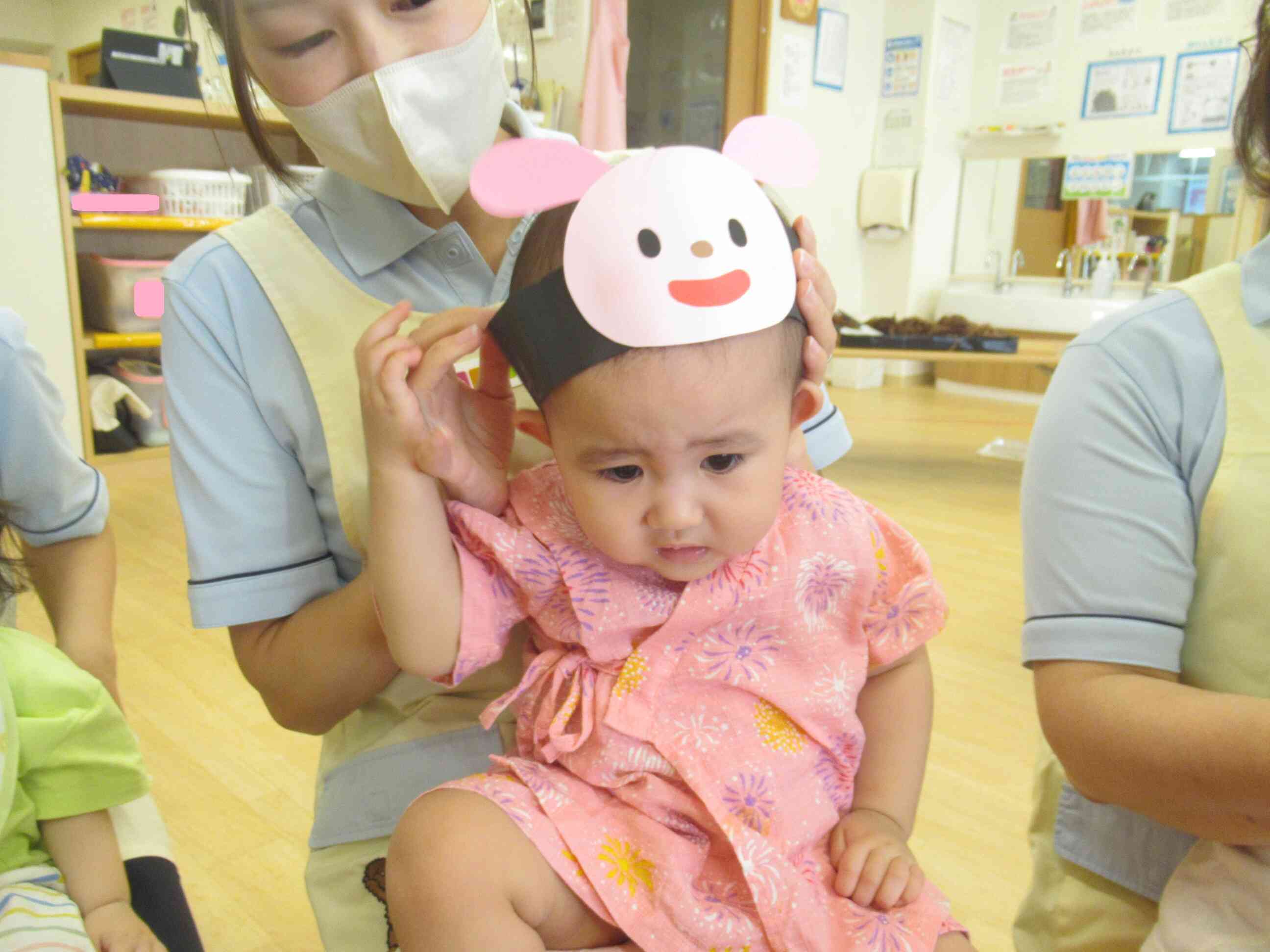 こんなお面はどうかな