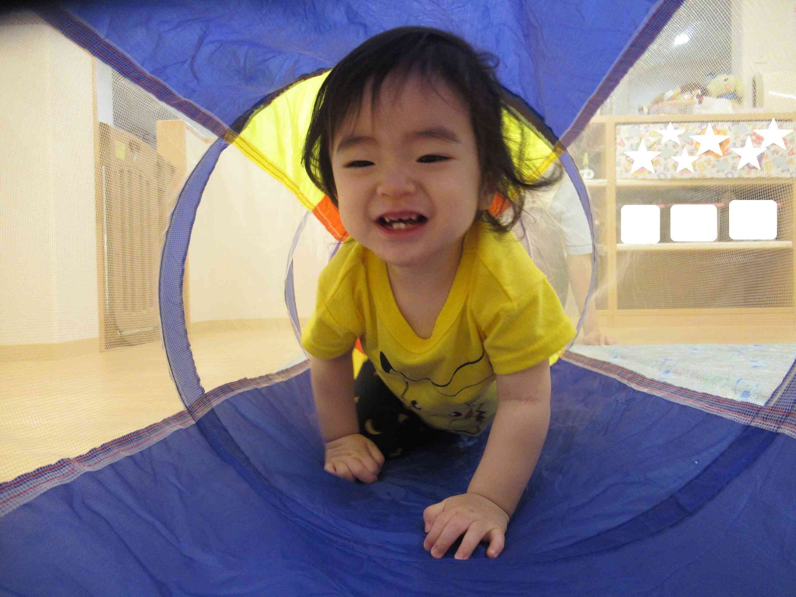 くぐって、触って、トンネル遊び（0歳児）
