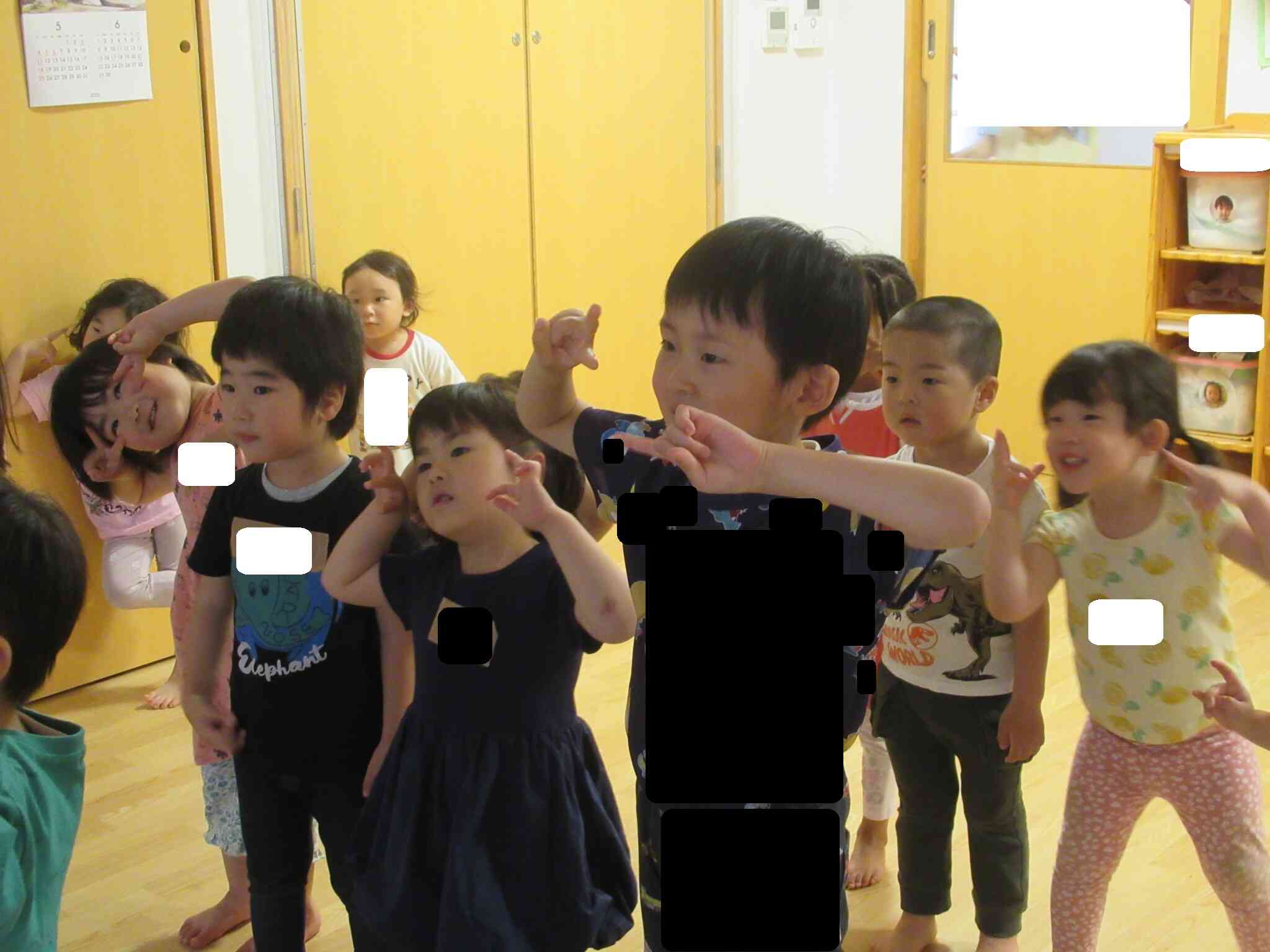 ダンスの最後は、はいポーズ