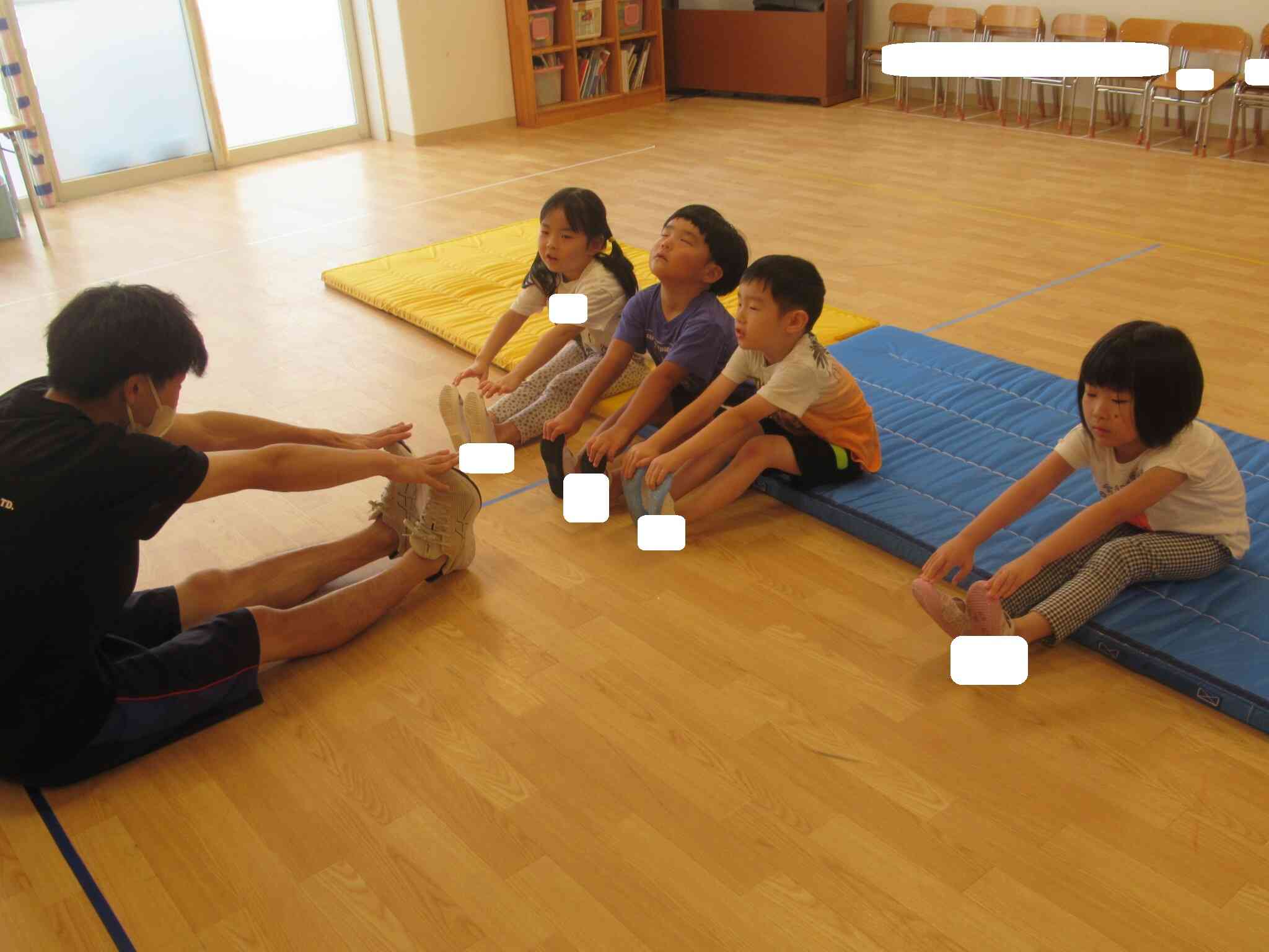 ストレッチタイム…ぐーっと体を伸ばします