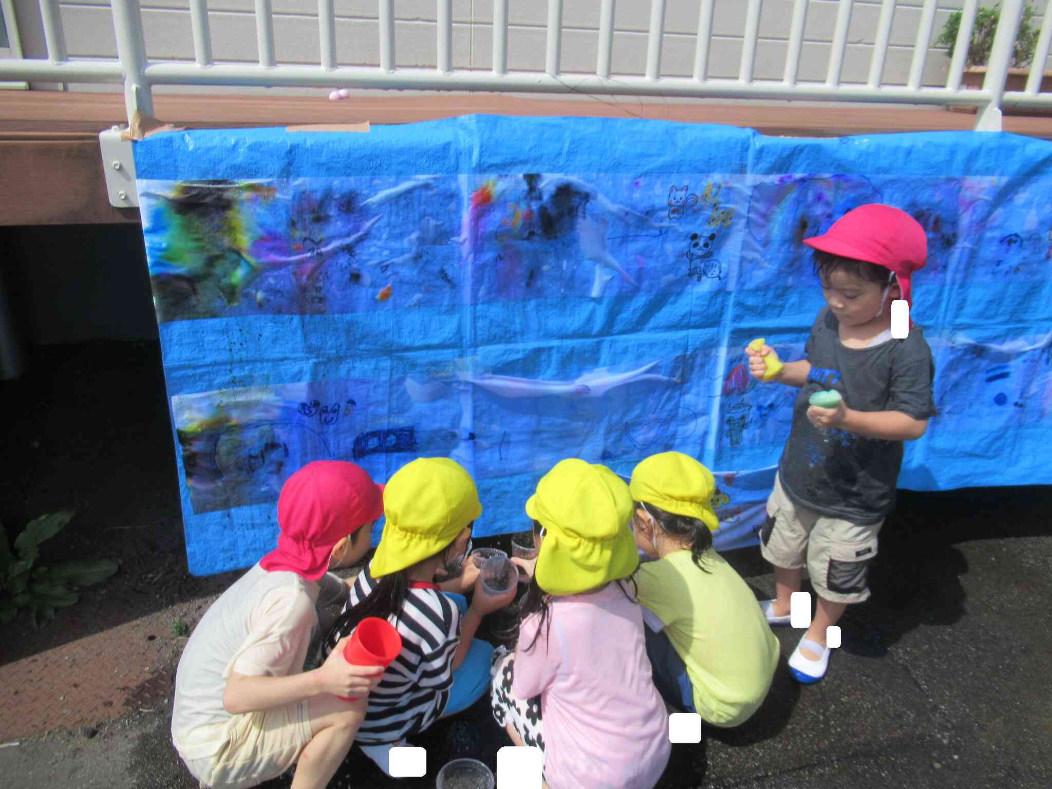 お水をかけてみると...(2.4.5歳児)