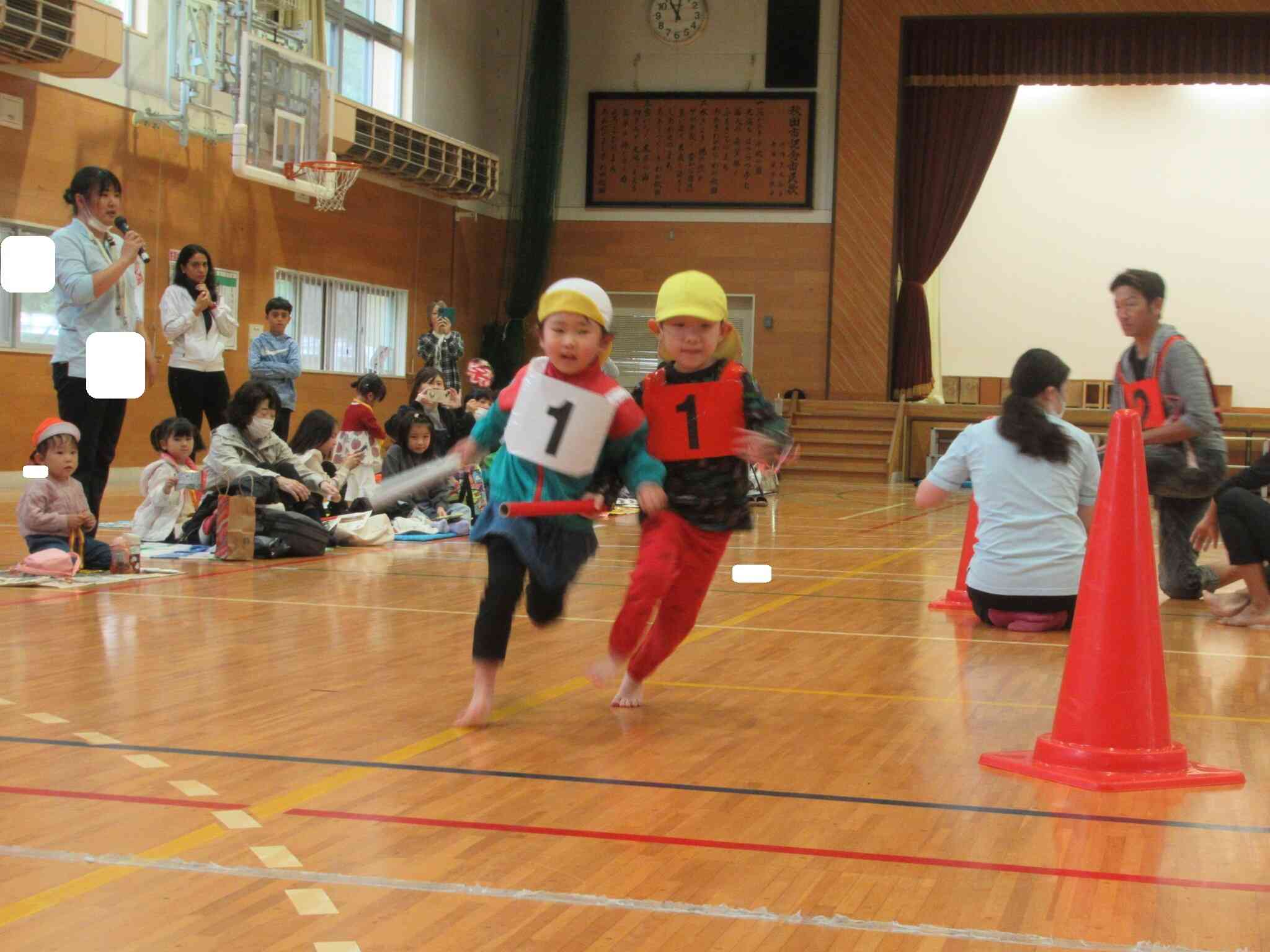4・5歳児と保護者のリレー