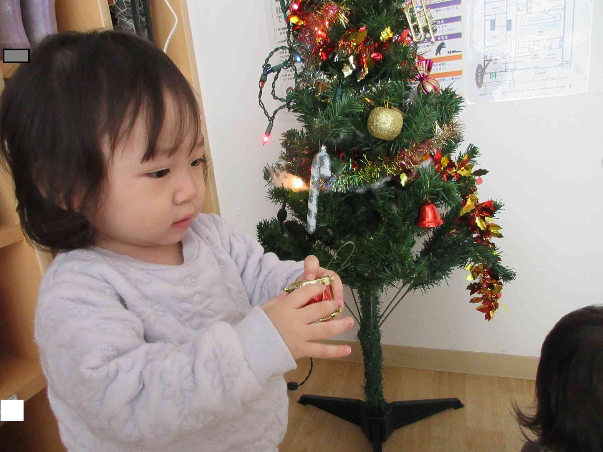 ツリーに付けないでずっと持っていようかな…