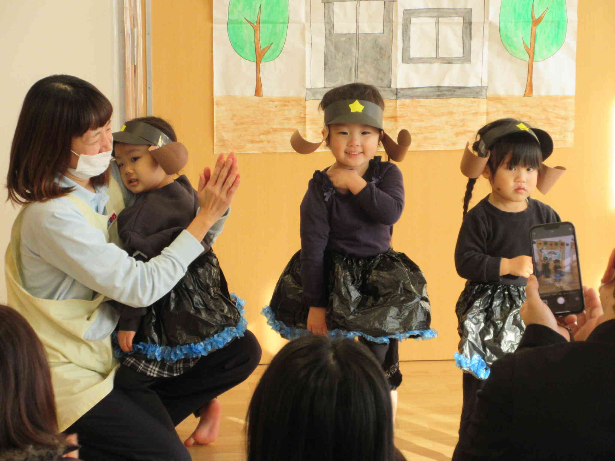 いぬのおまわりさんたちの登場です