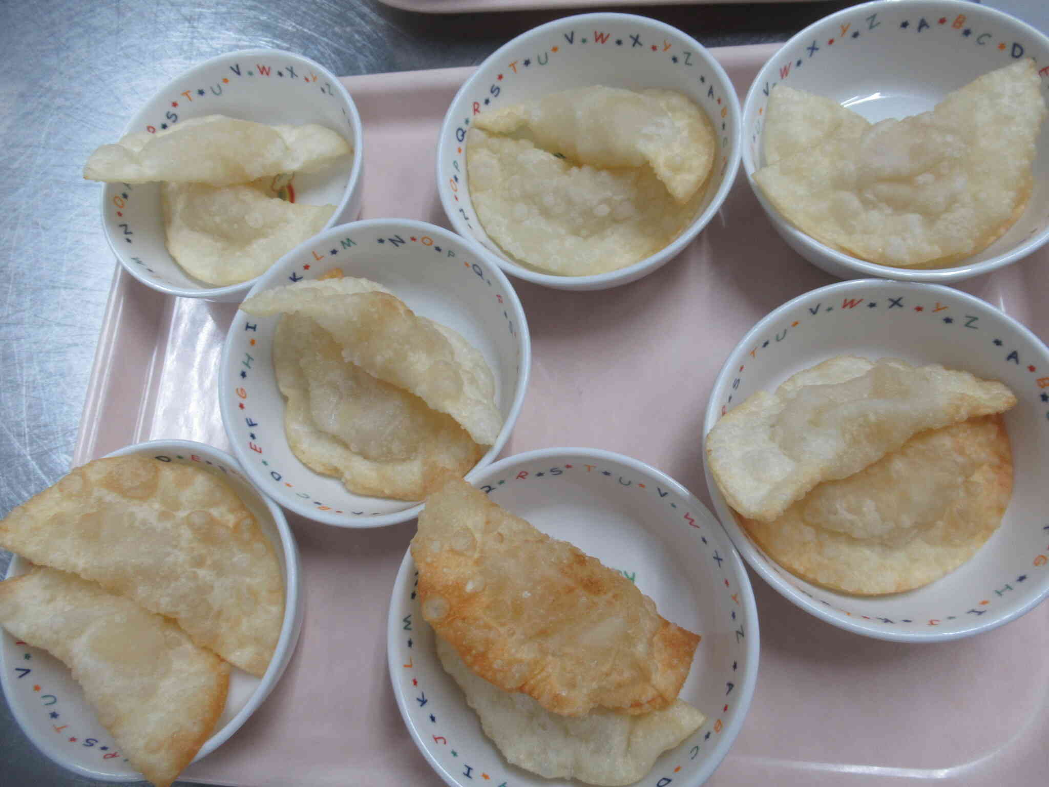 おやつ「りんごパイ」