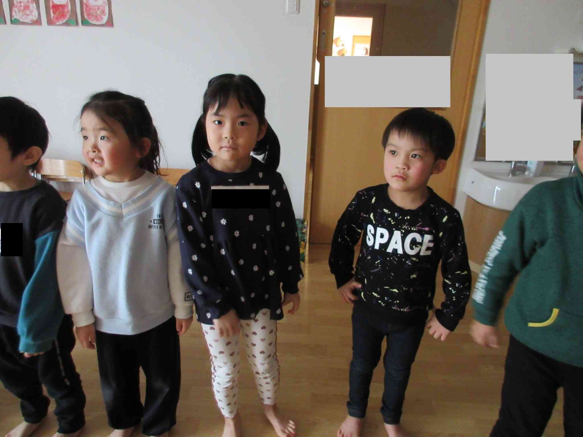 映像を見ながら…