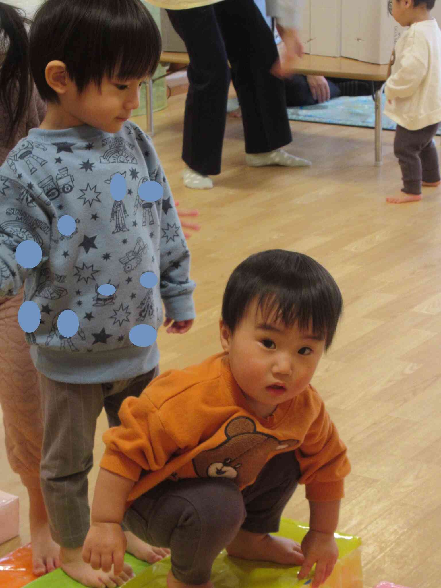 今日は何をするのかなぁ～？(1.2歳児)