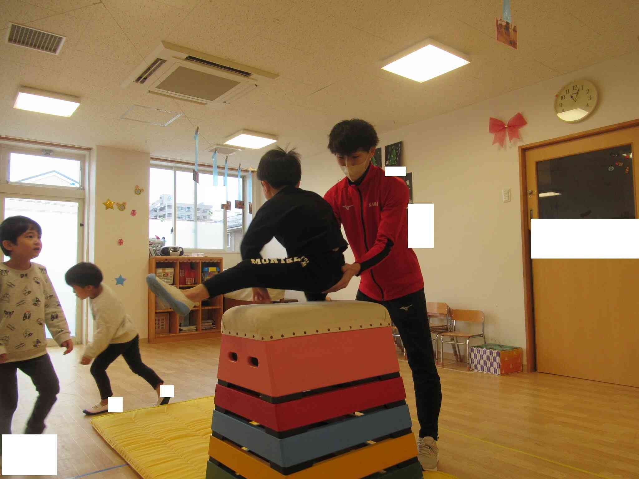 何度も何度も挑戦する逞しい後ろ姿。