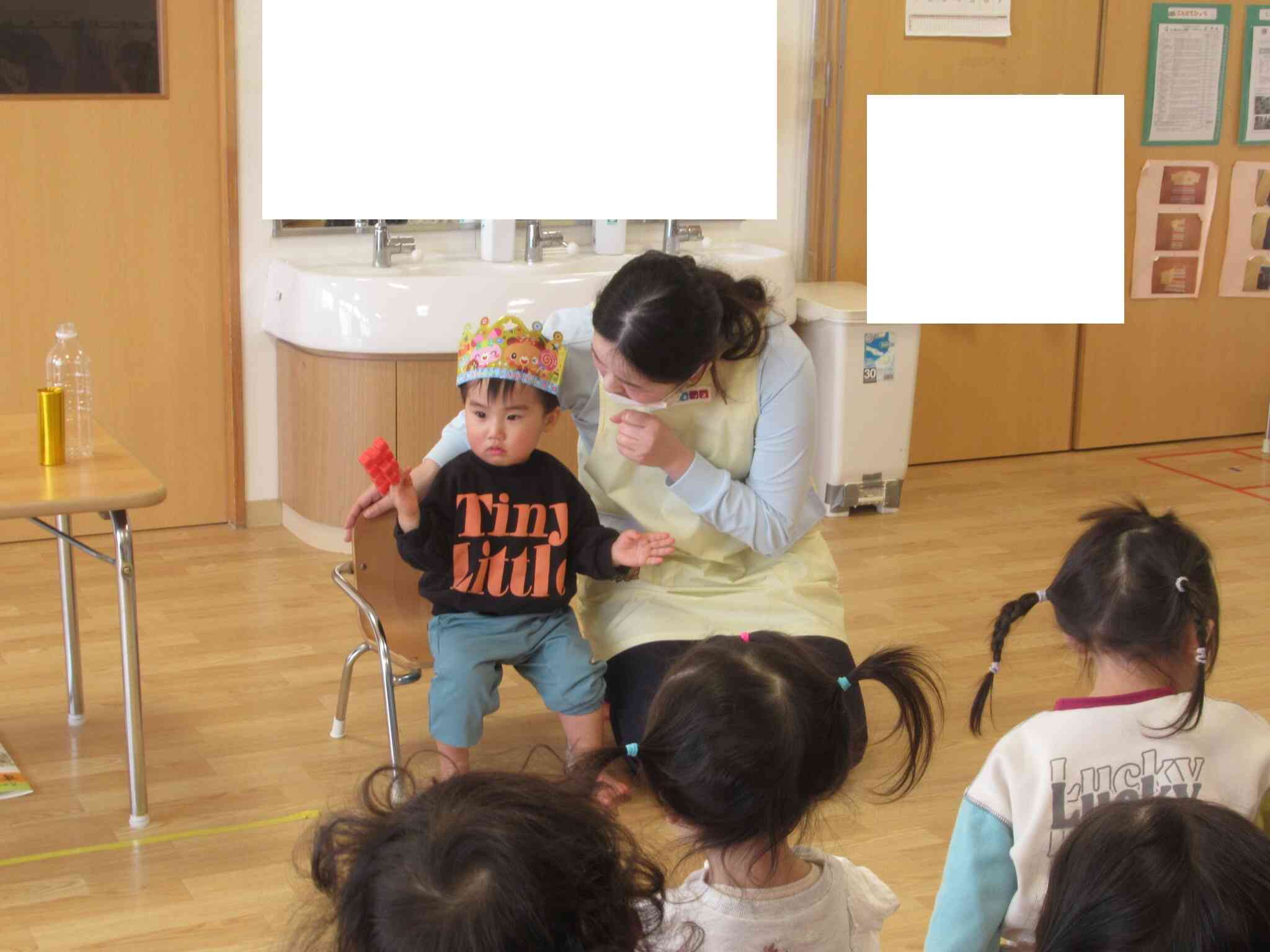 遅くなりましたが...2月誕生会②(全体)